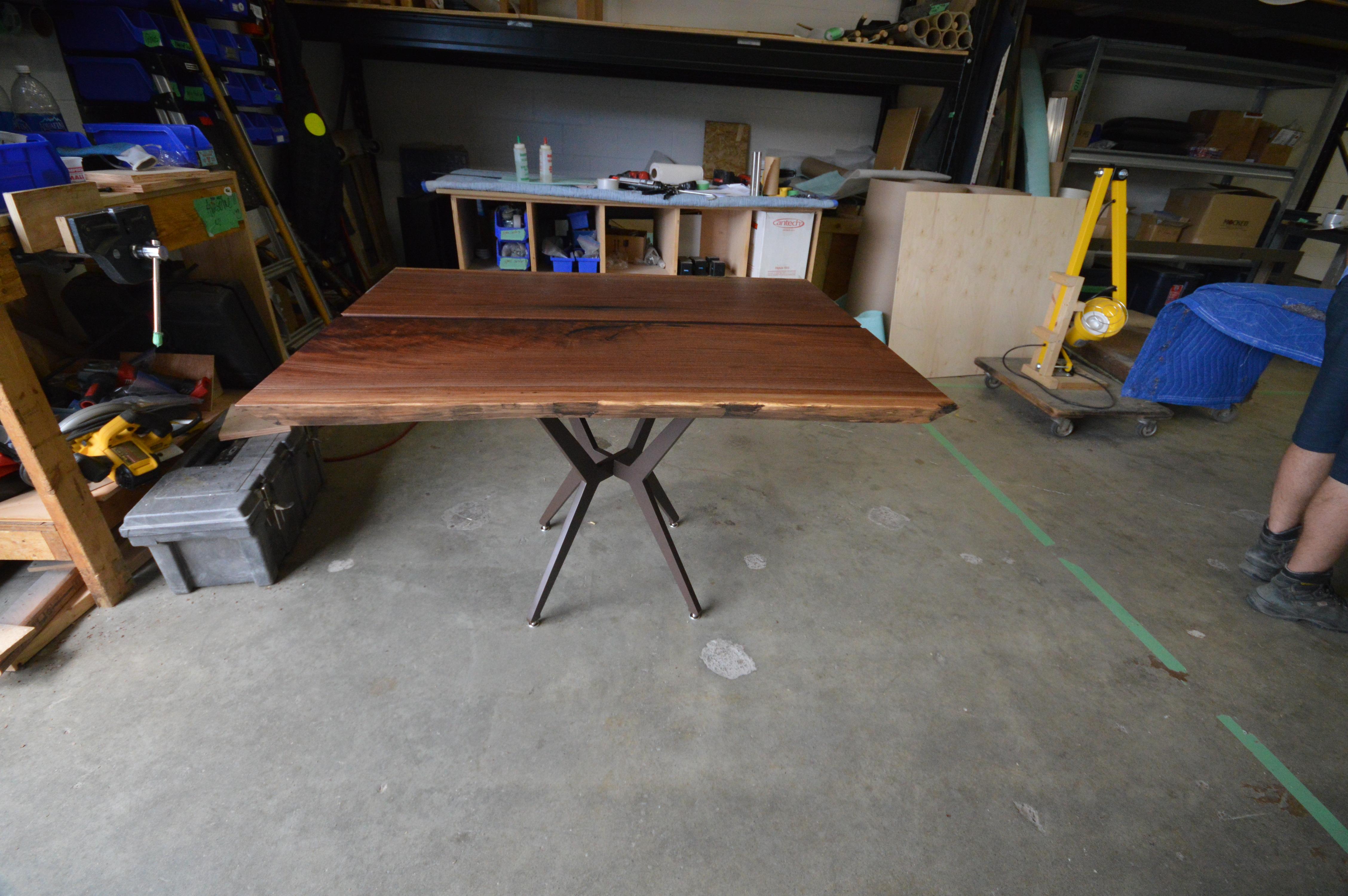 Canadian Dining Table Made From Solid Walnut with Sleek Steel Legs in Brushed Bronze For Sale