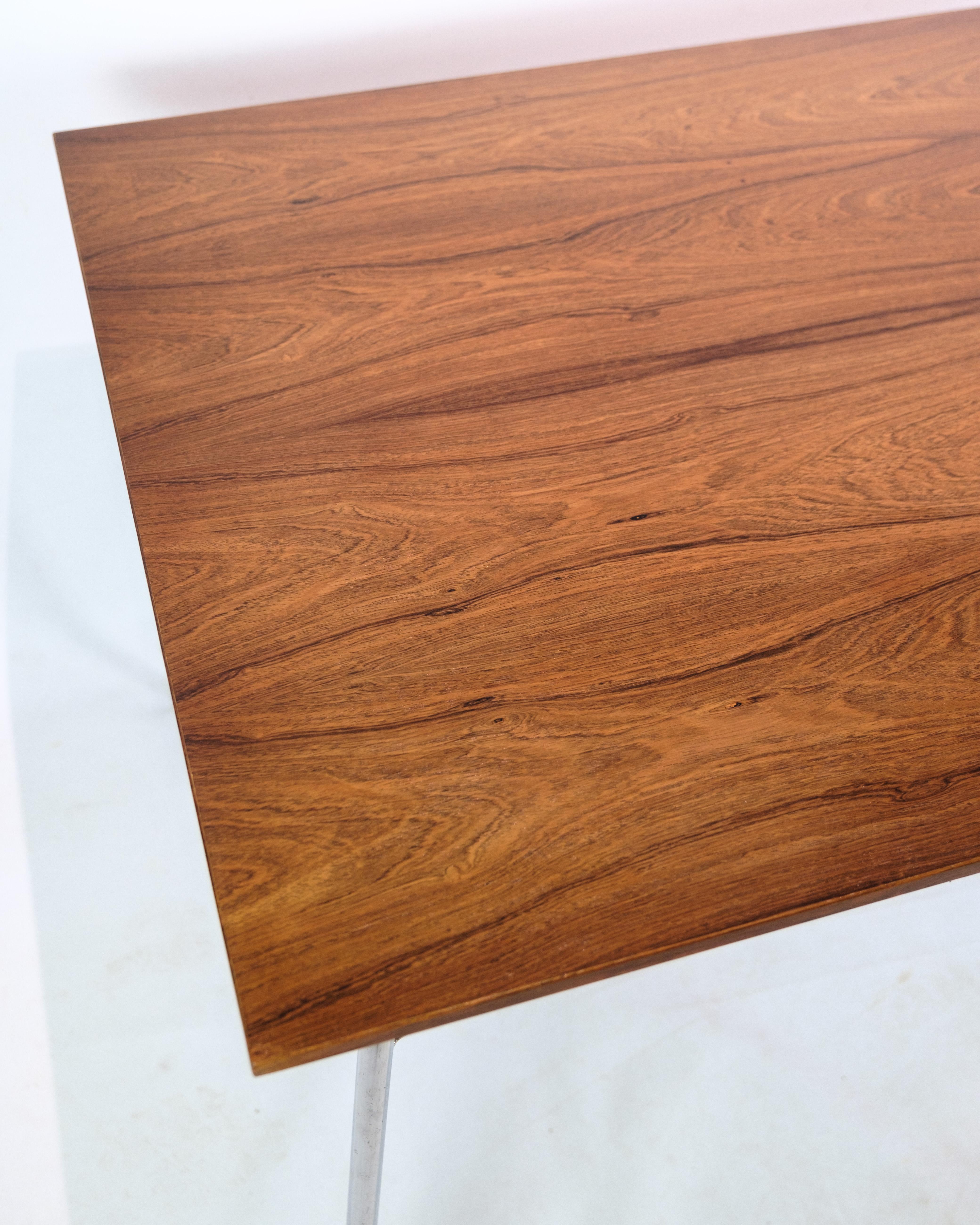 Mesa de comedor de palisandro realizada por Arne Jacobsen para Fritz Hansen en los años 60 Danés en venta