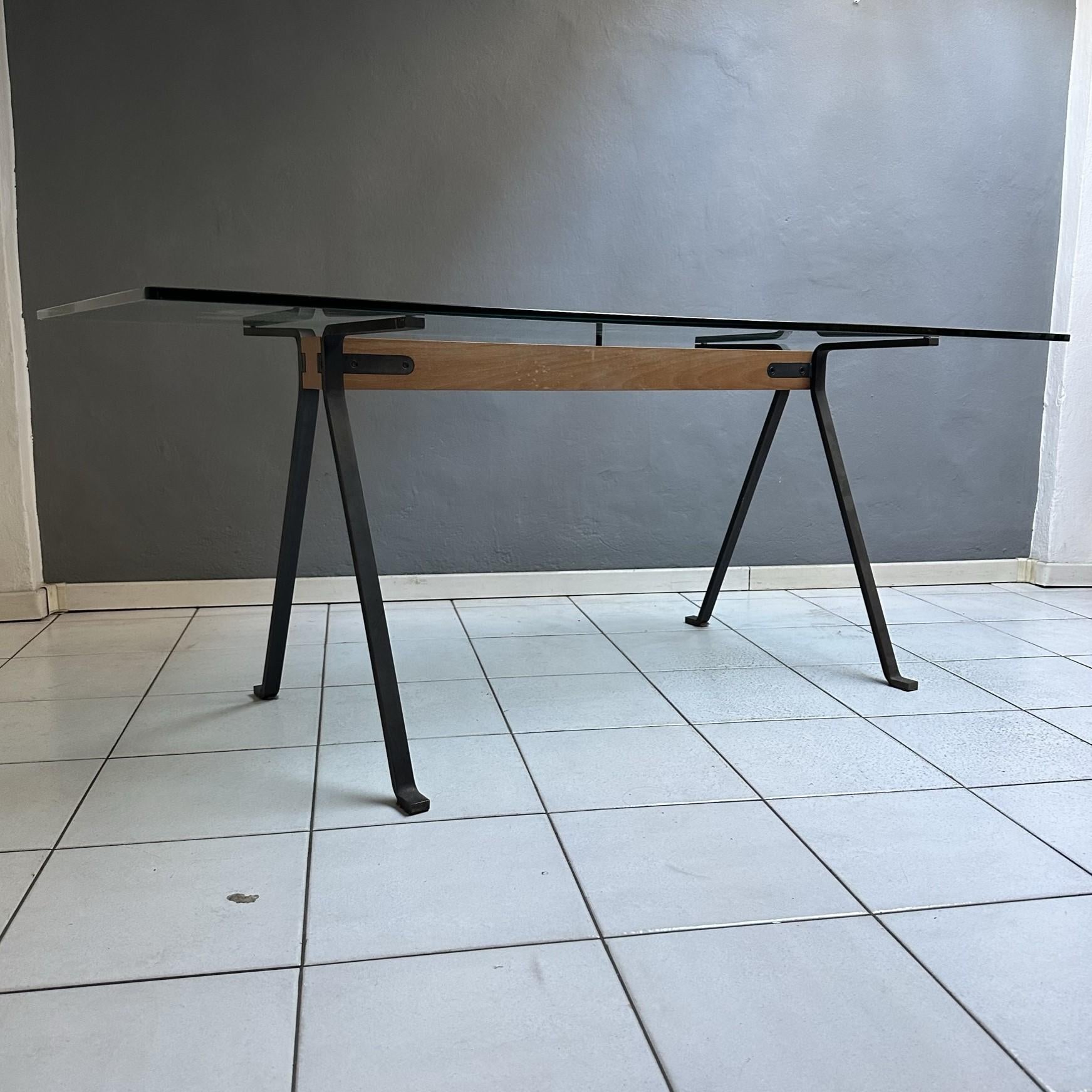 Mid-Century Modern Dining table mod. Frate, designed by Enzo Mari in 1973 produced by Driade For Sale