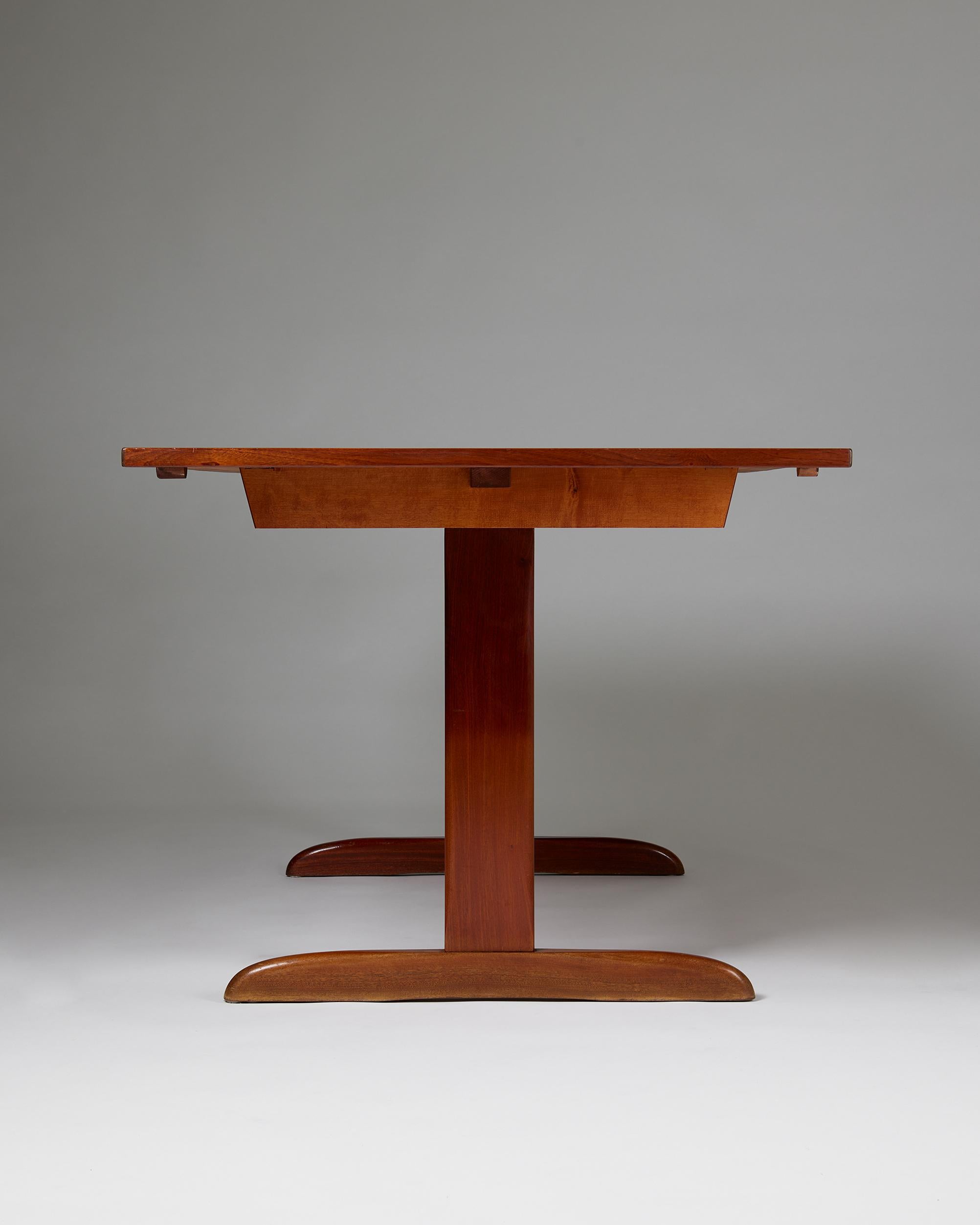 Dining Table Model 1197 Designed by Josef Frank for Svenskt Tenn, Sweden, 1940s For Sale 5
