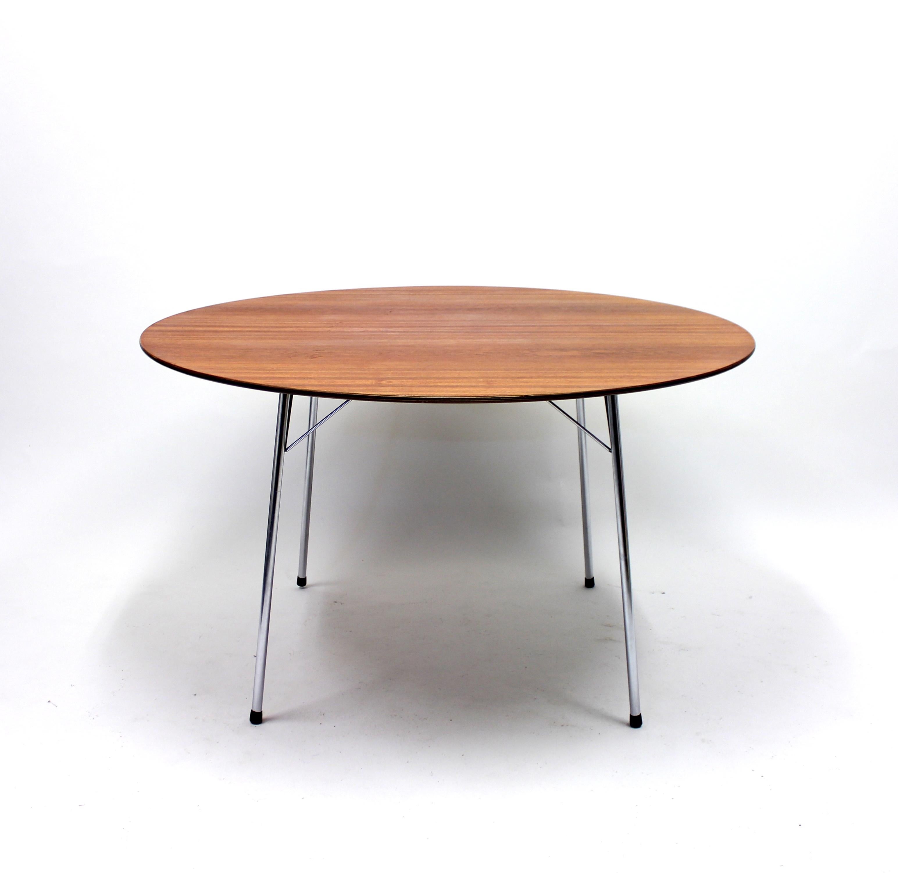 Esstisch Modell 3600 von Arne Jacobsen für Fritz Hansen:: 1960er Jahre (Dänisch)