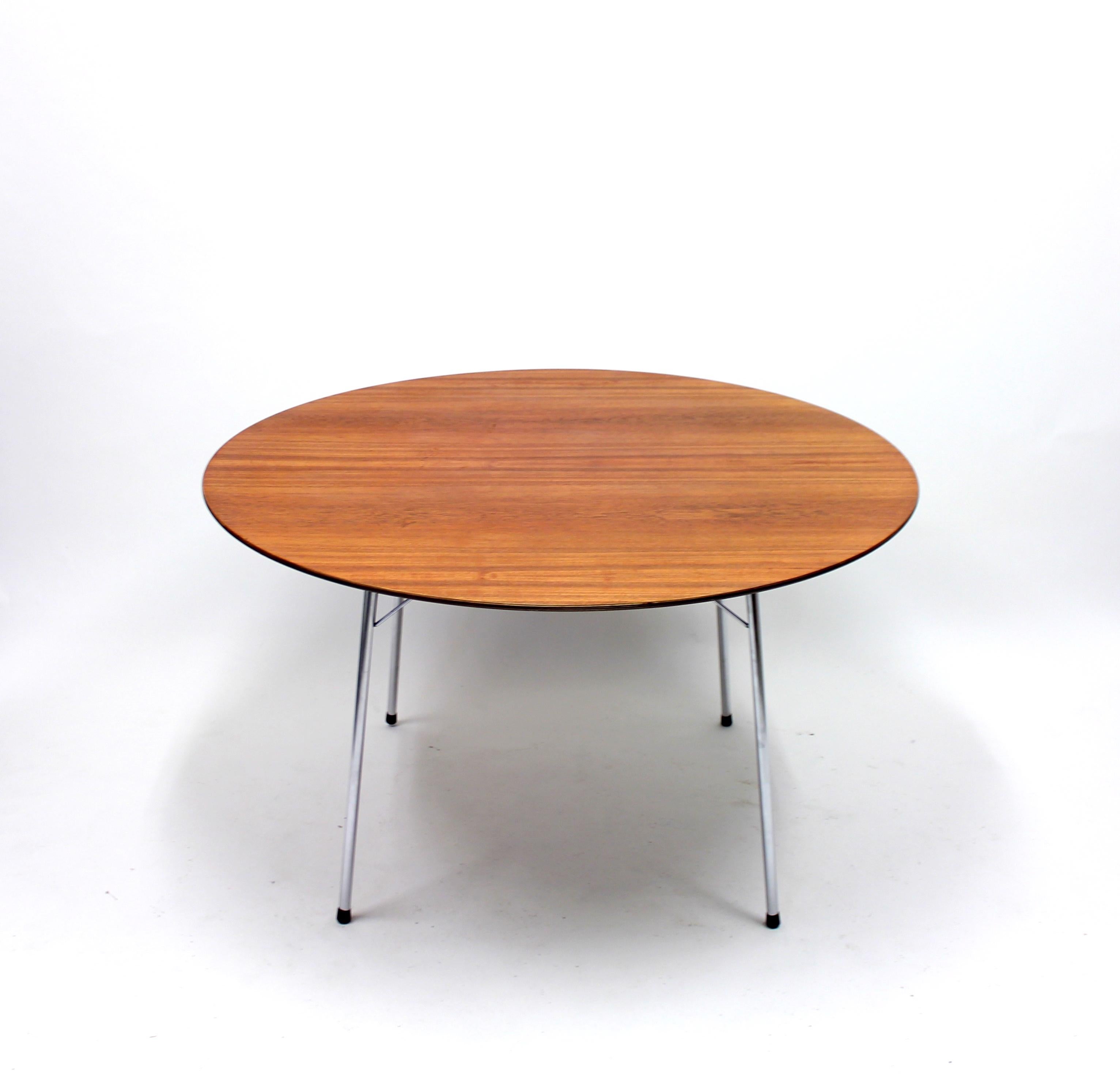 Esstisch Modell 3600 von Arne Jacobsen für Fritz Hansen:: 1960er Jahre (20. Jahrhundert)