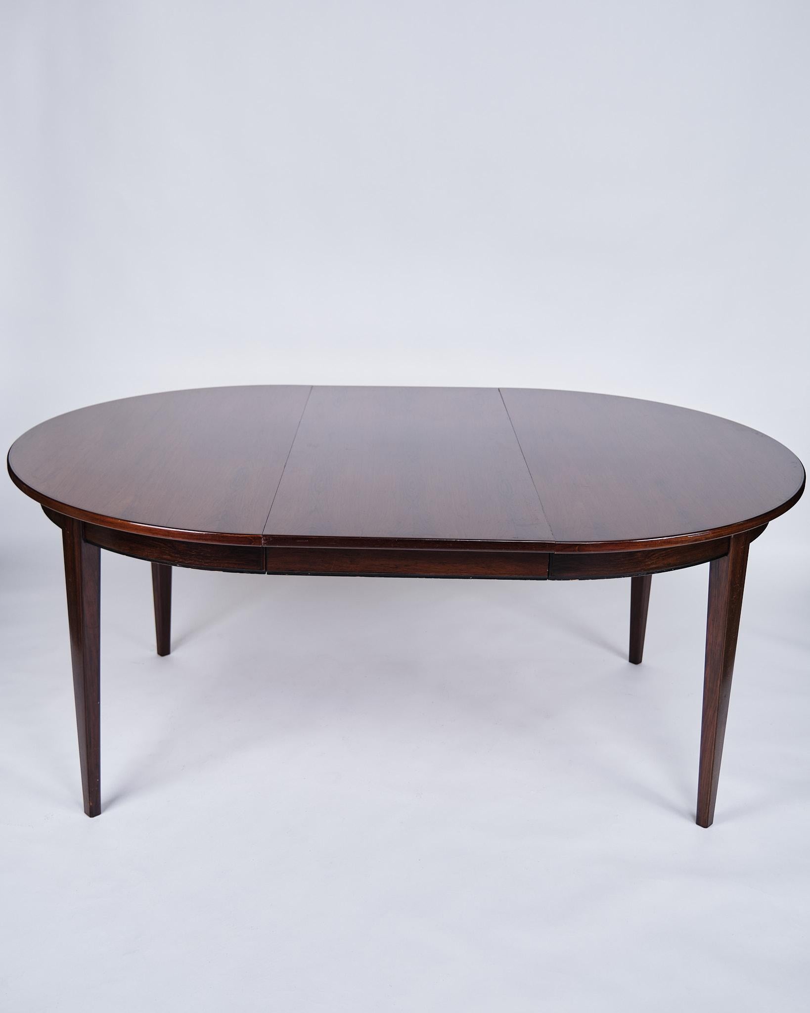 Bois de rose Table de salle à manger Model No 55 en bois de rose par Omann Junior des années 1960 en vente
