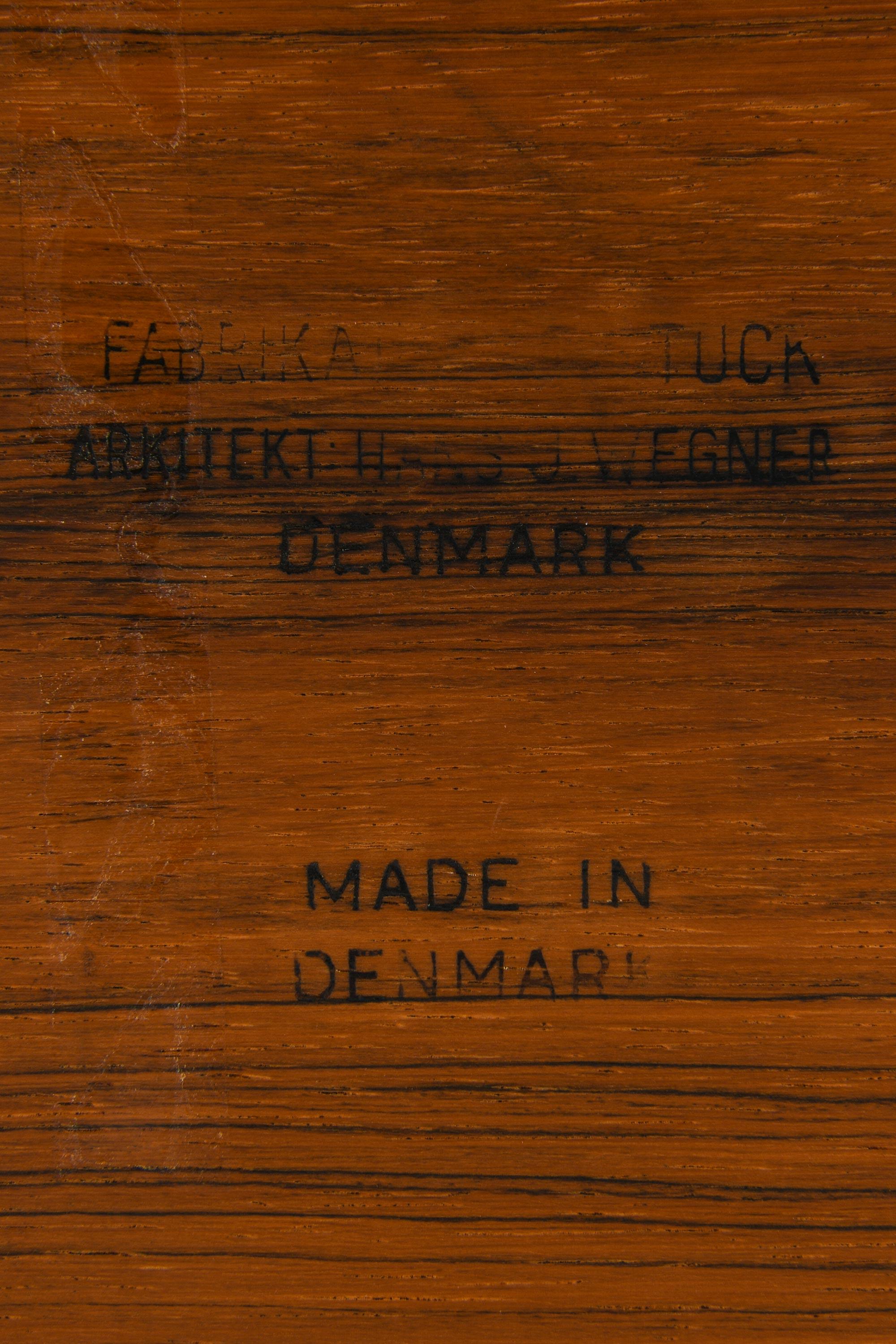 Acier Table de salle à manger, Model No. AT-319, en bois de rose et acier par Hans J. Wegner, années 1960 en vente