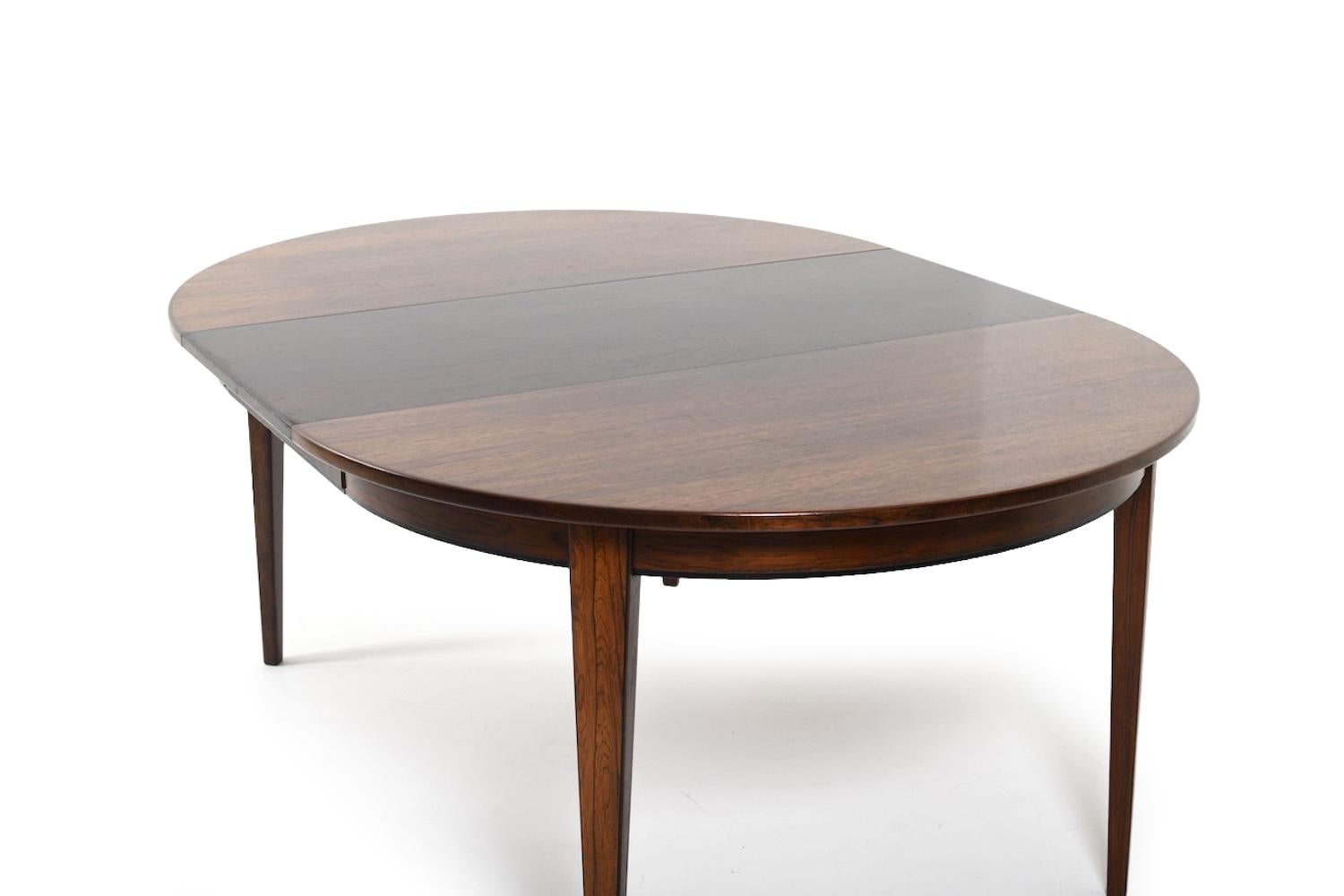Scandinave moderne Table de salle à manger Model No. 55 by Omann Jun. Møbelfabrik en vente