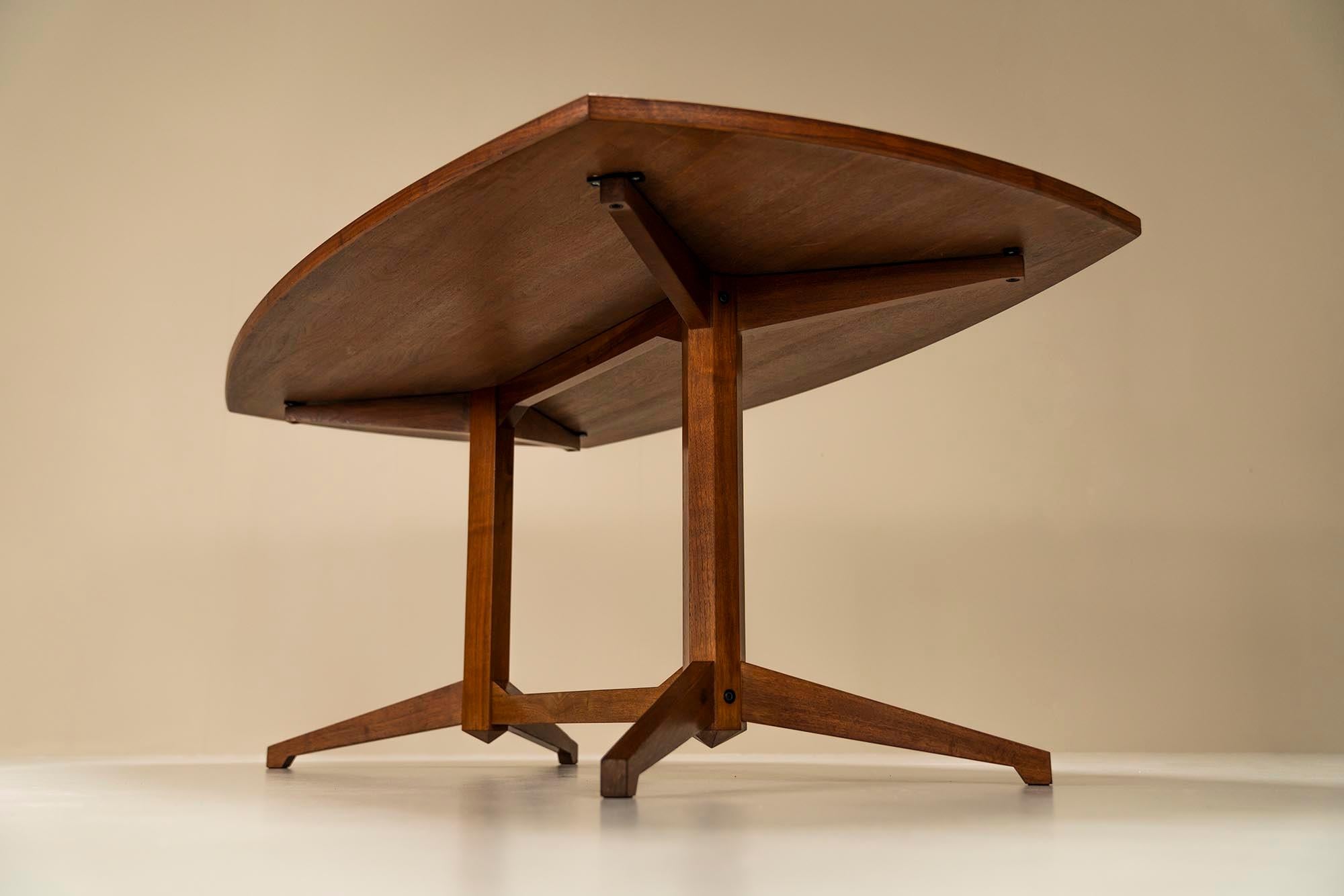 Italian Dining Table, Model TL22, in Mahogany by Albini & Helg for Poggi, Italy 1958 For Sale