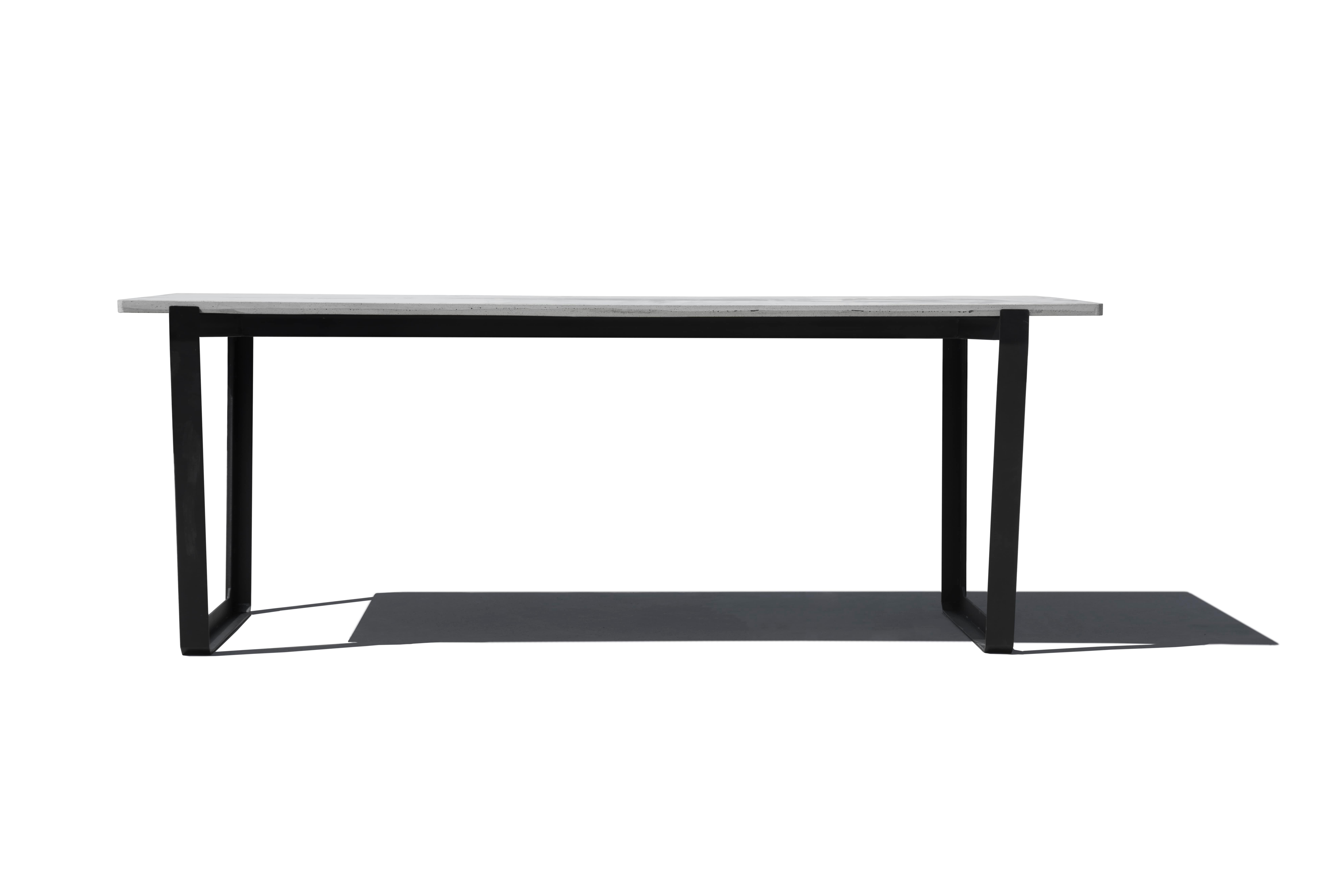 Béton Table de salle à manger 'Nian' en béton et acier (180cm) en vente