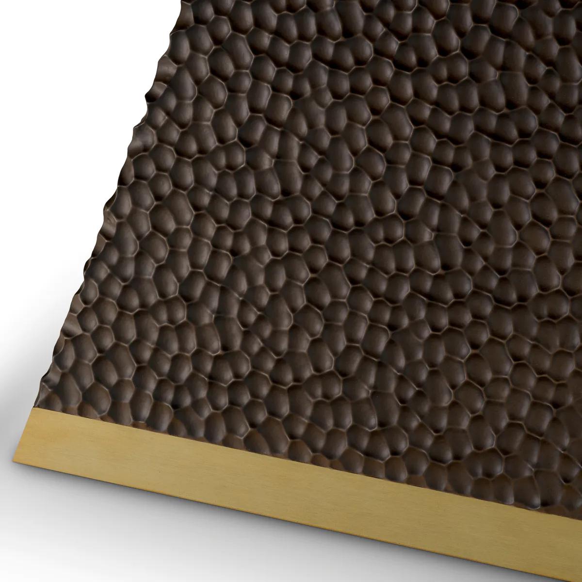 Laiton Table de salle à manger - Placage Oak avec finition laiton en vente