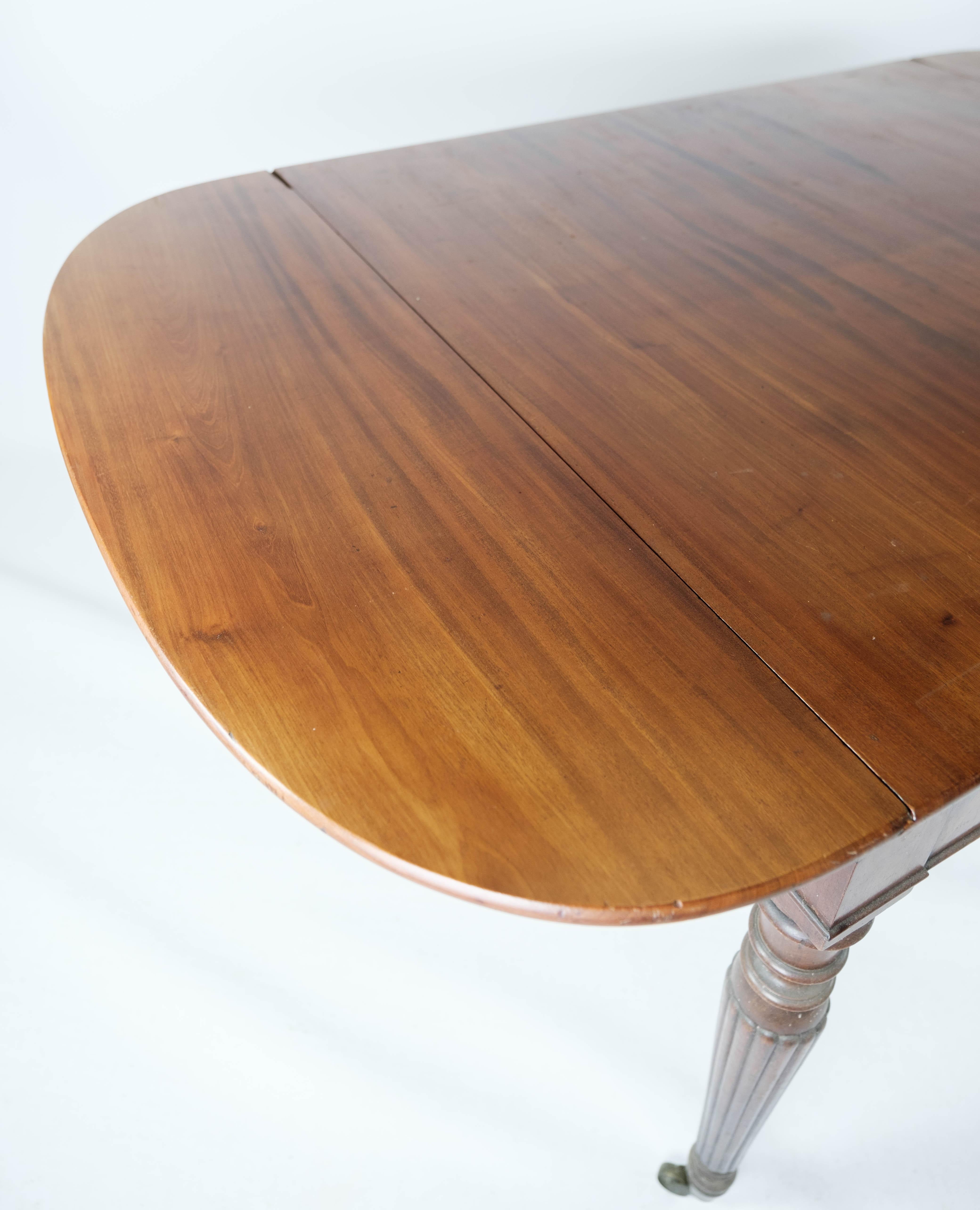 Dining Table of Mahogany with Extension Plates, 1840s For Sale 7