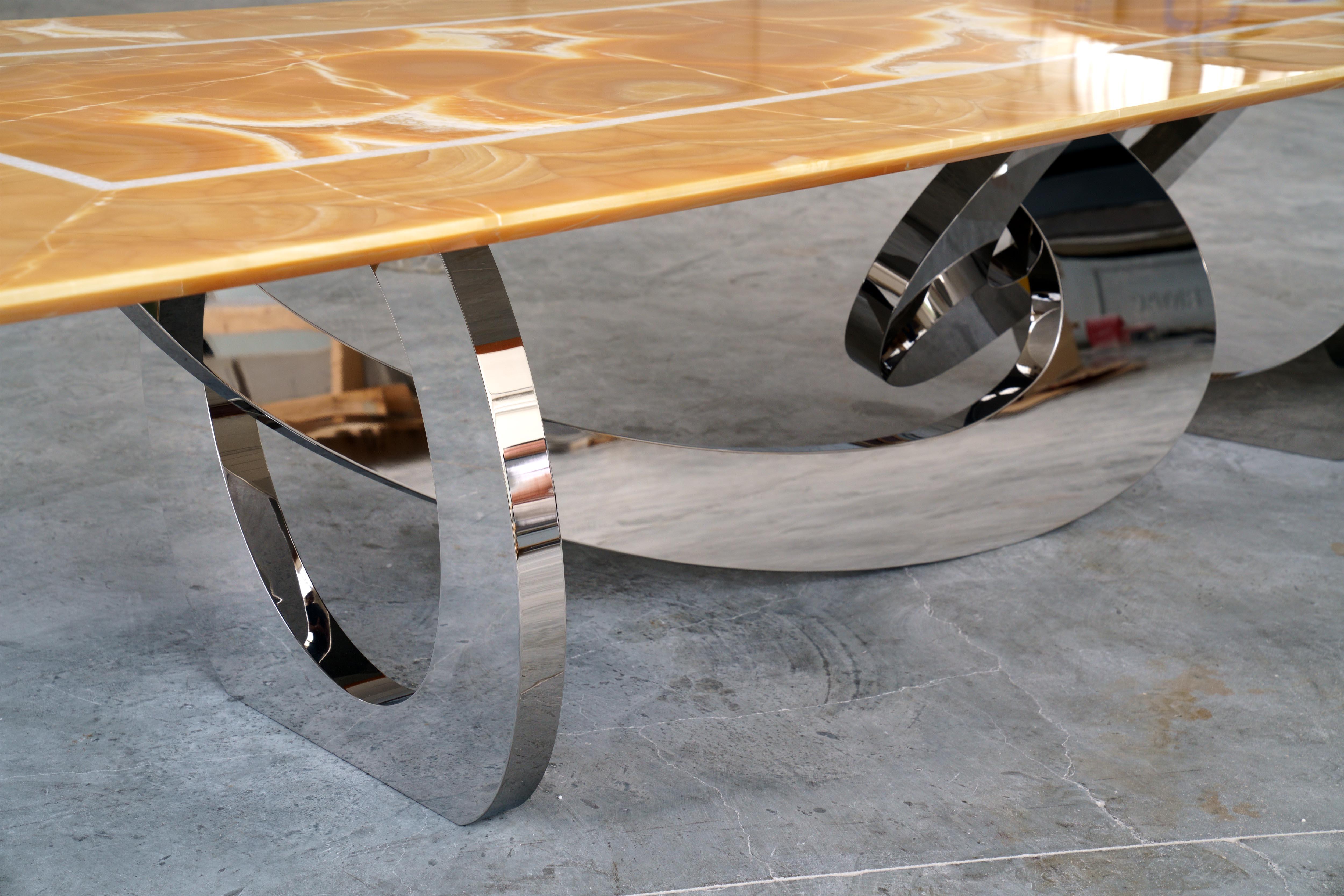 Dining Table Orange Onyx Sculpture Mirror Steel White Marble Inlay Made in Italy en vente 11