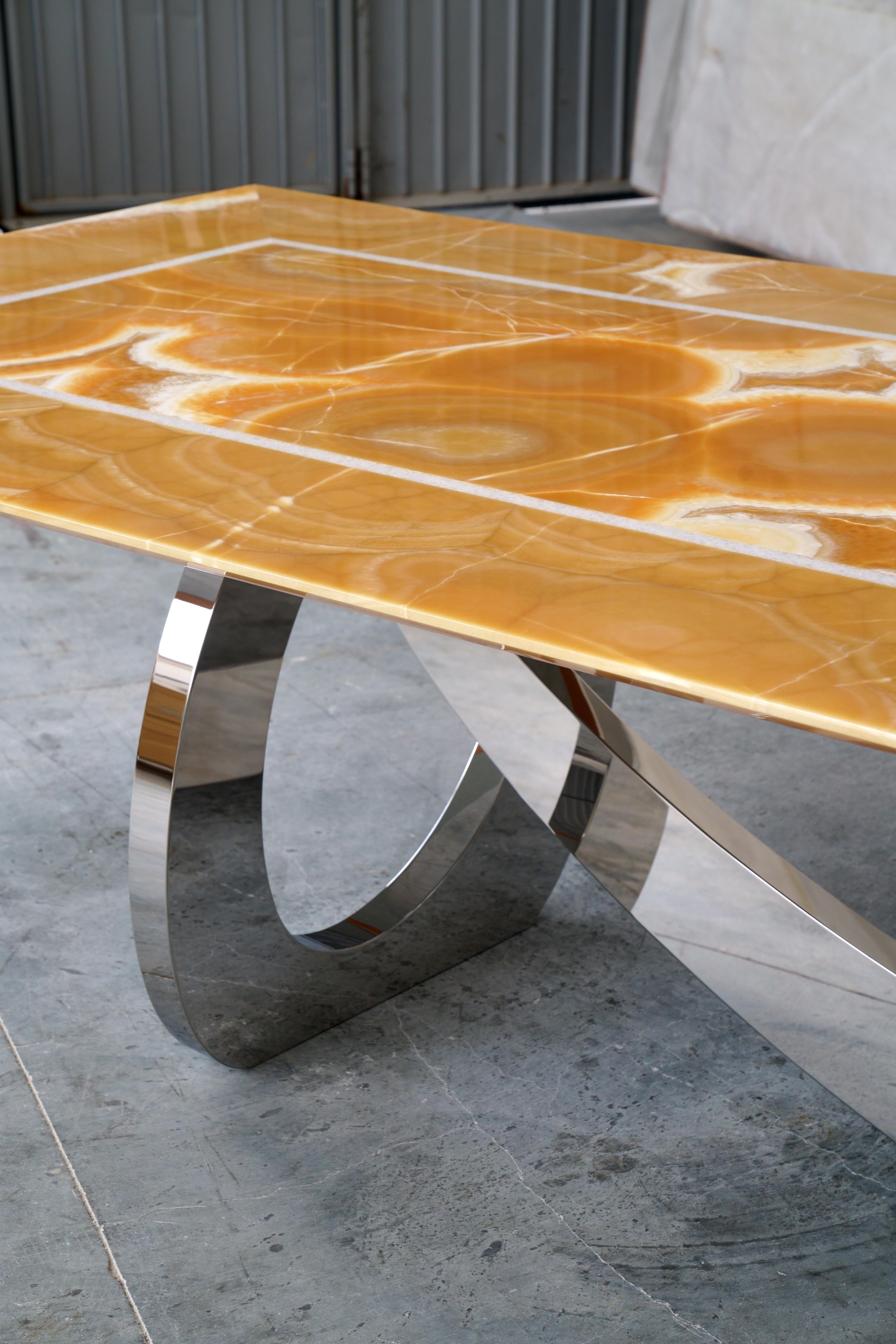 Polished Dining Table Orange Onyx Sculpture Mirror Steel White Marble Inlay Made in Italy For Sale
