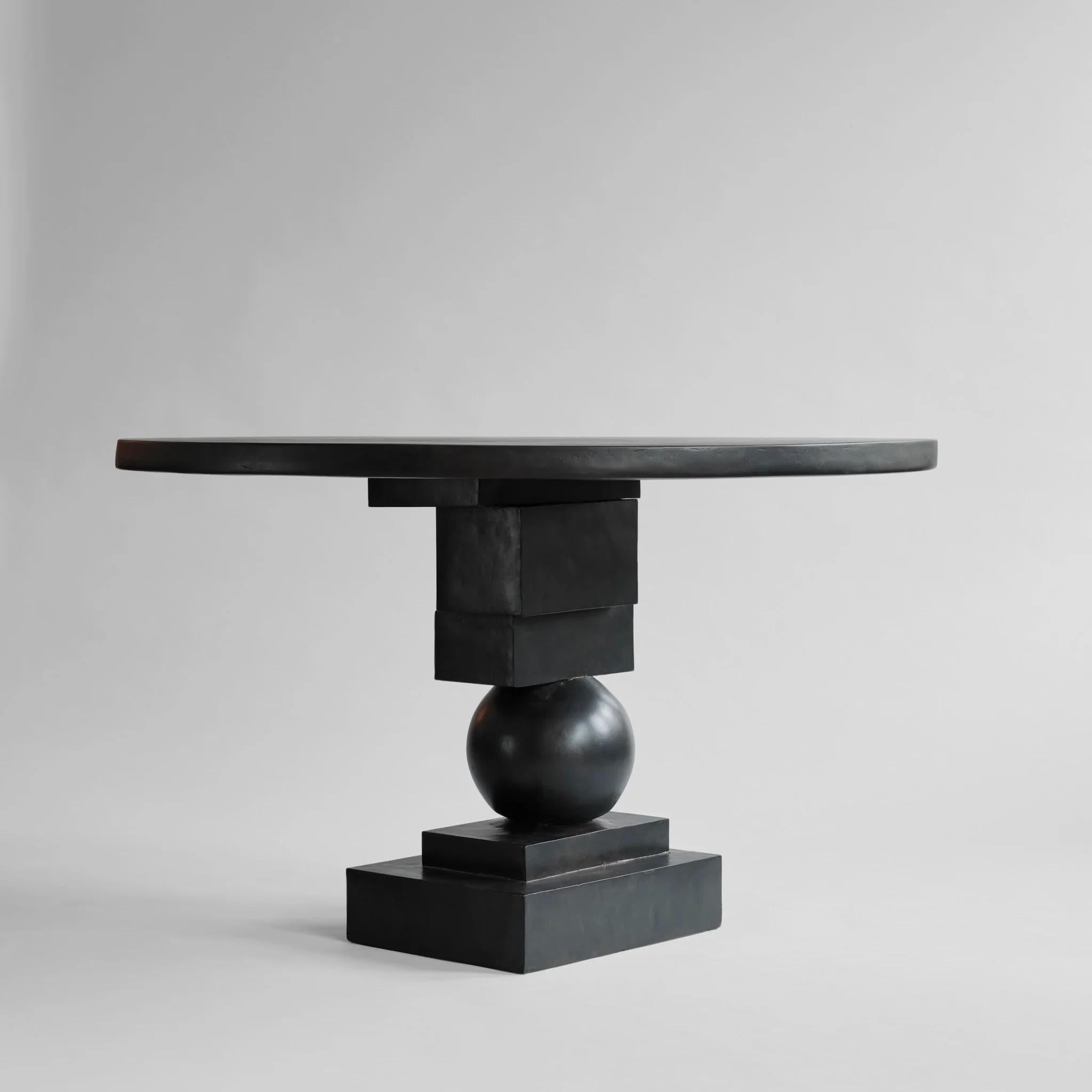 Table de salle à manger, guéridon, Modèle d'artiste, dans le design d'une sculpture moderne en Béton Fibreux, œuvre contemporaine.

La table de salle à manger ou guéridon Artistics est fabriquée en béton fibré, dans le style d'une sculpture