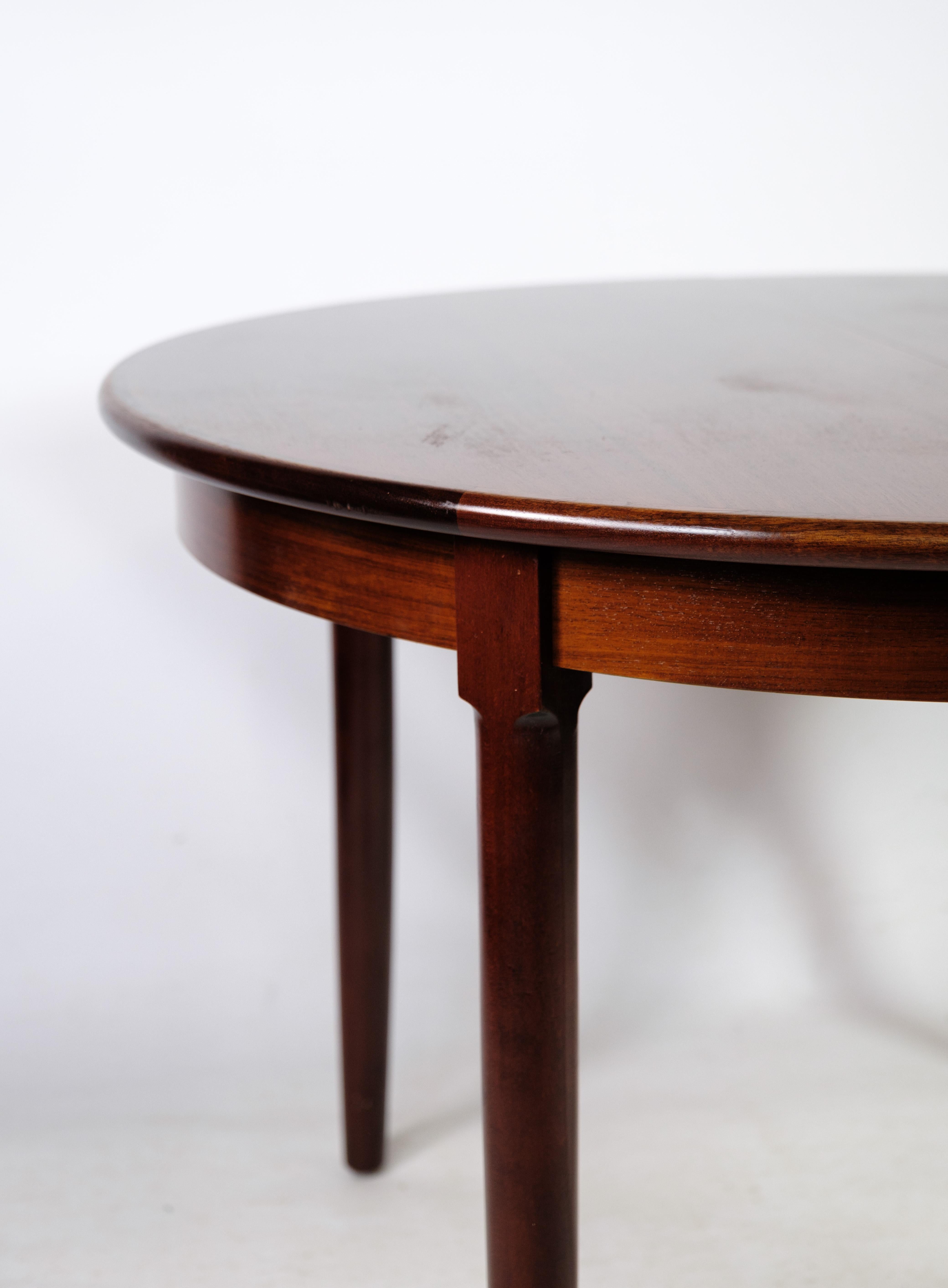 Dining table Made In Rosewood, Danish design From 1960s For Sale 1
