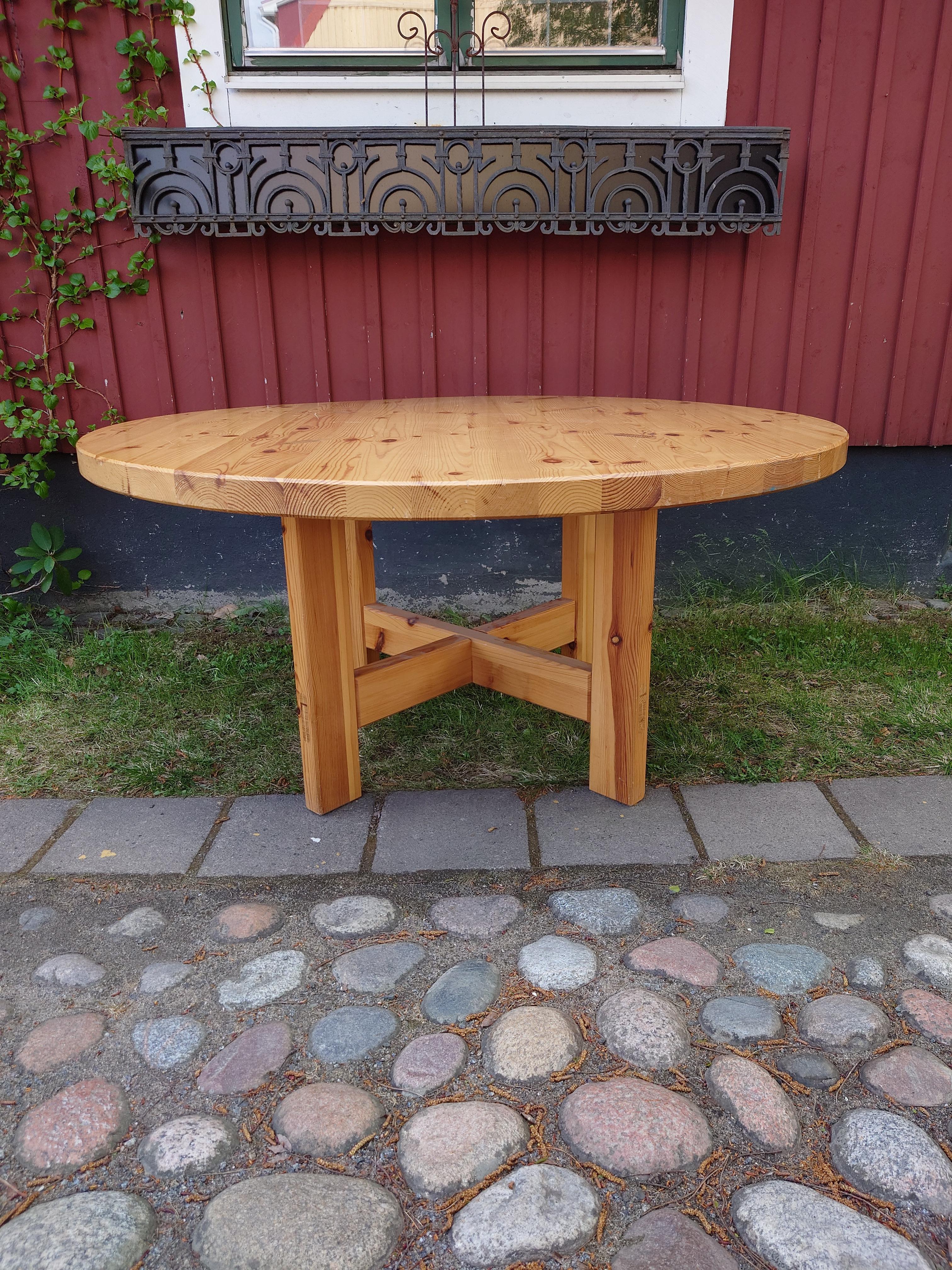 Massive Swedish pine dining table model 