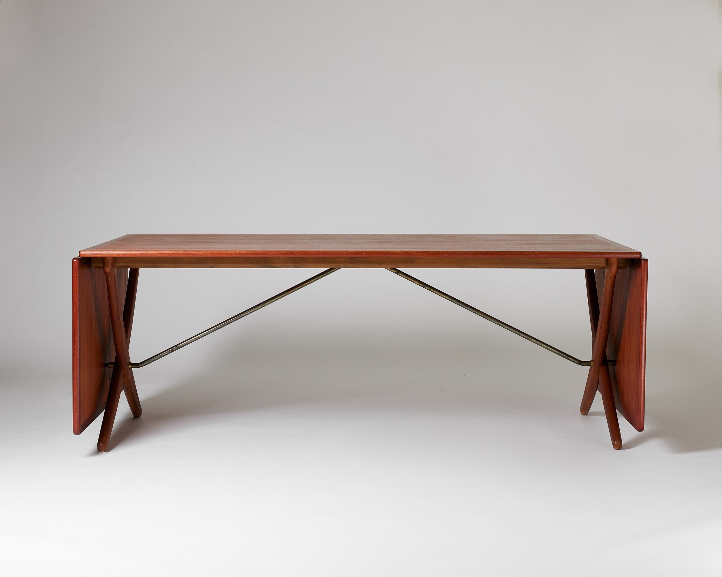 Danish Dining table ‘Sabre Leg’ designed by Hans J. Wegner for Andreas Tuck, Denmark
