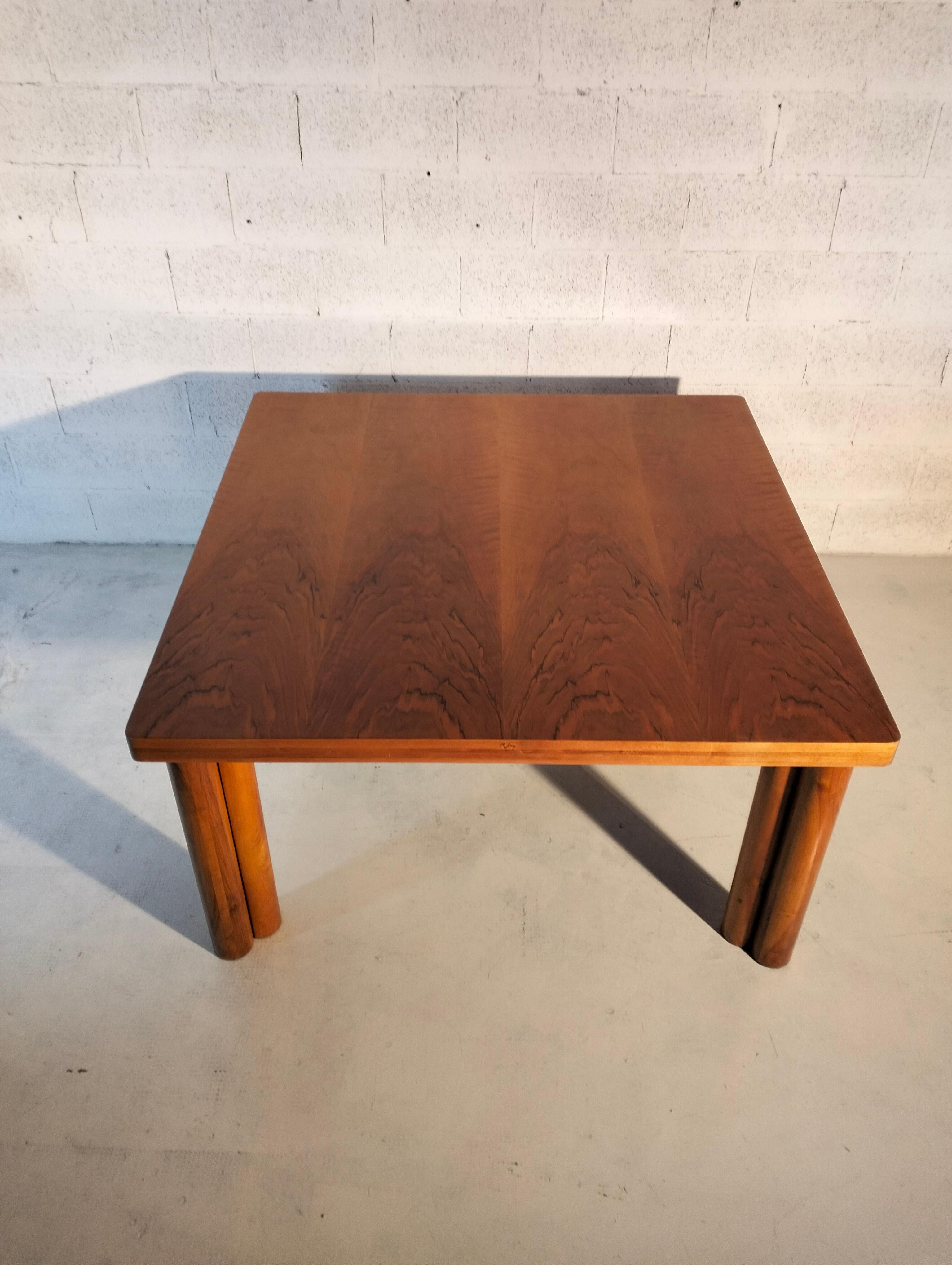 Dining table “Scuderia” by Carlo Scarpa for Bernini,  70s, 80s For Sale 6