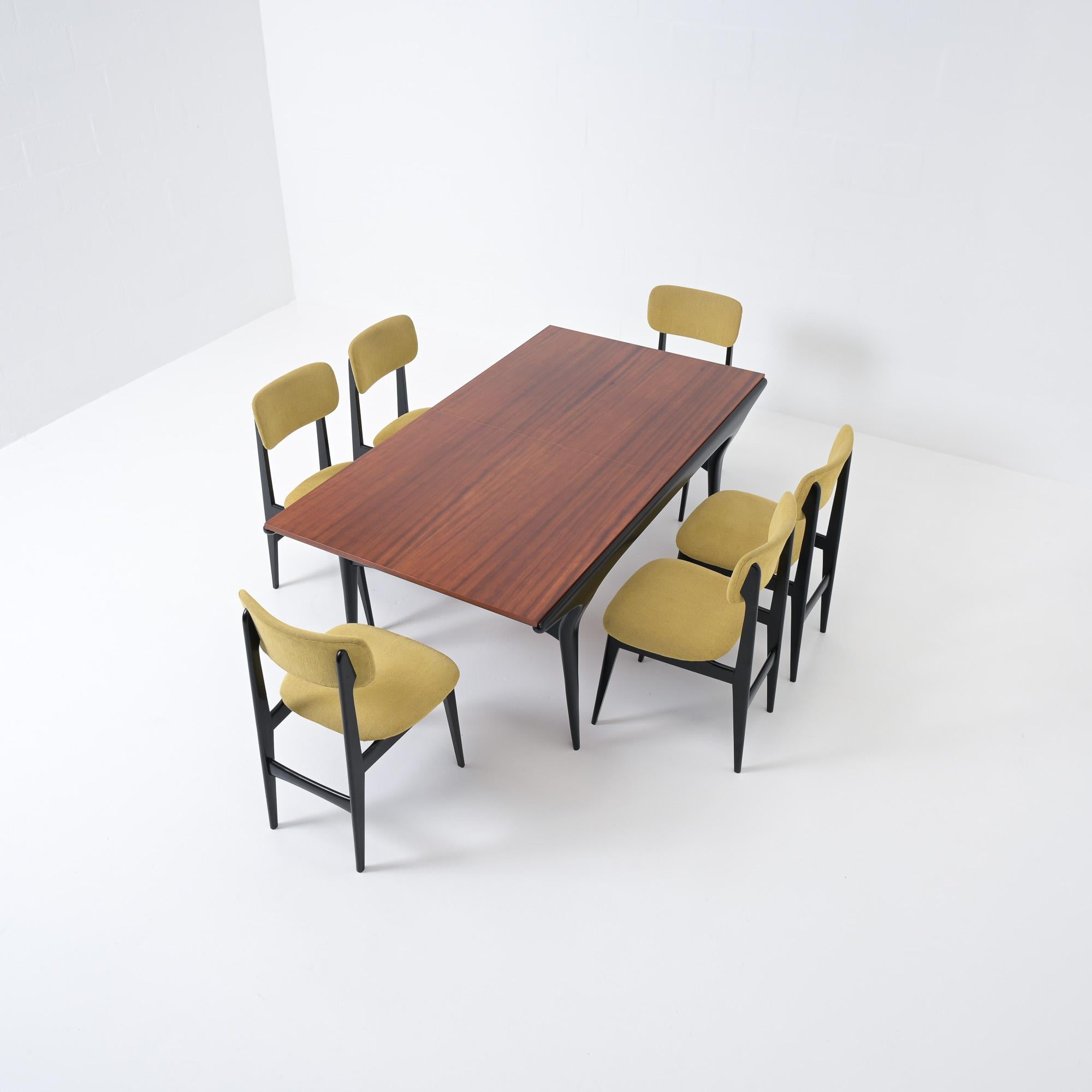 Dining Table T4 by Alfred Hendrickx for Belform For Sale 14