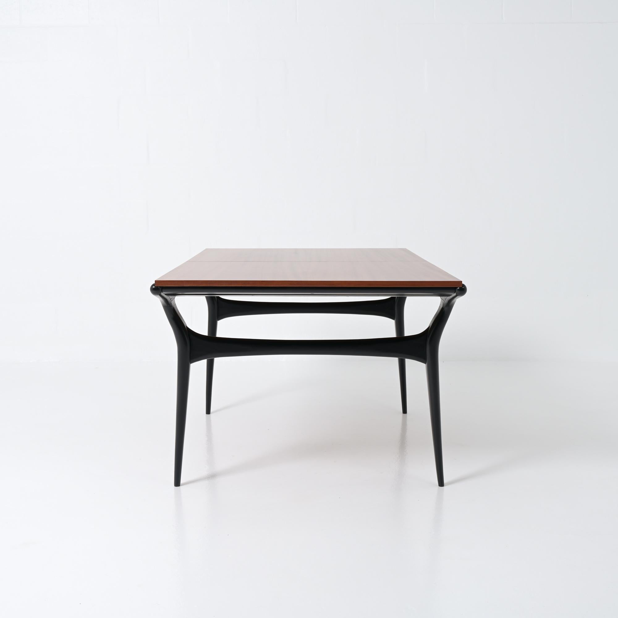 Mid-20th Century Dining Table T4 by Alfred Hendrickx for Belform For Sale