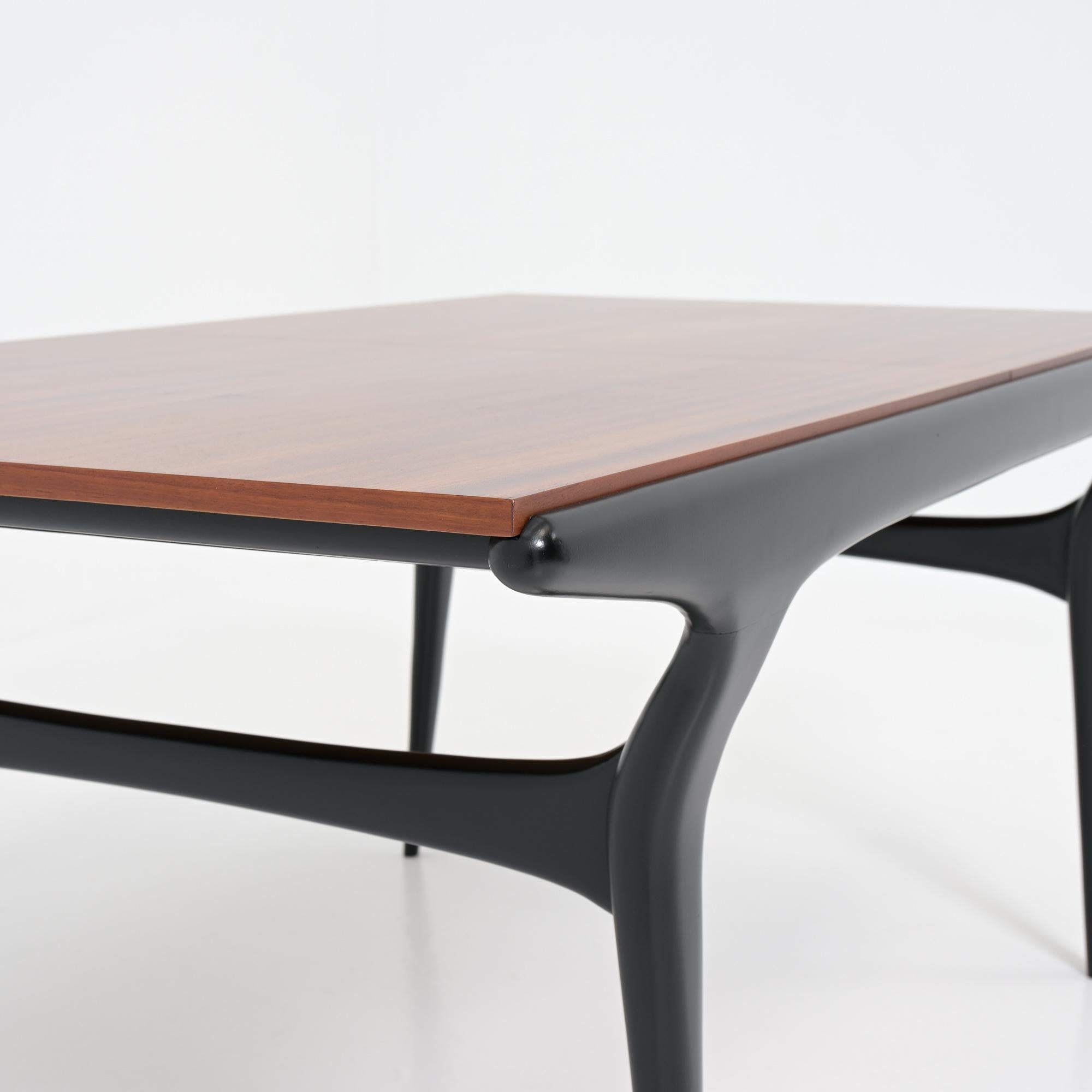 Dining Table T4 by Alfred Hendrickx for Belform For Sale 2