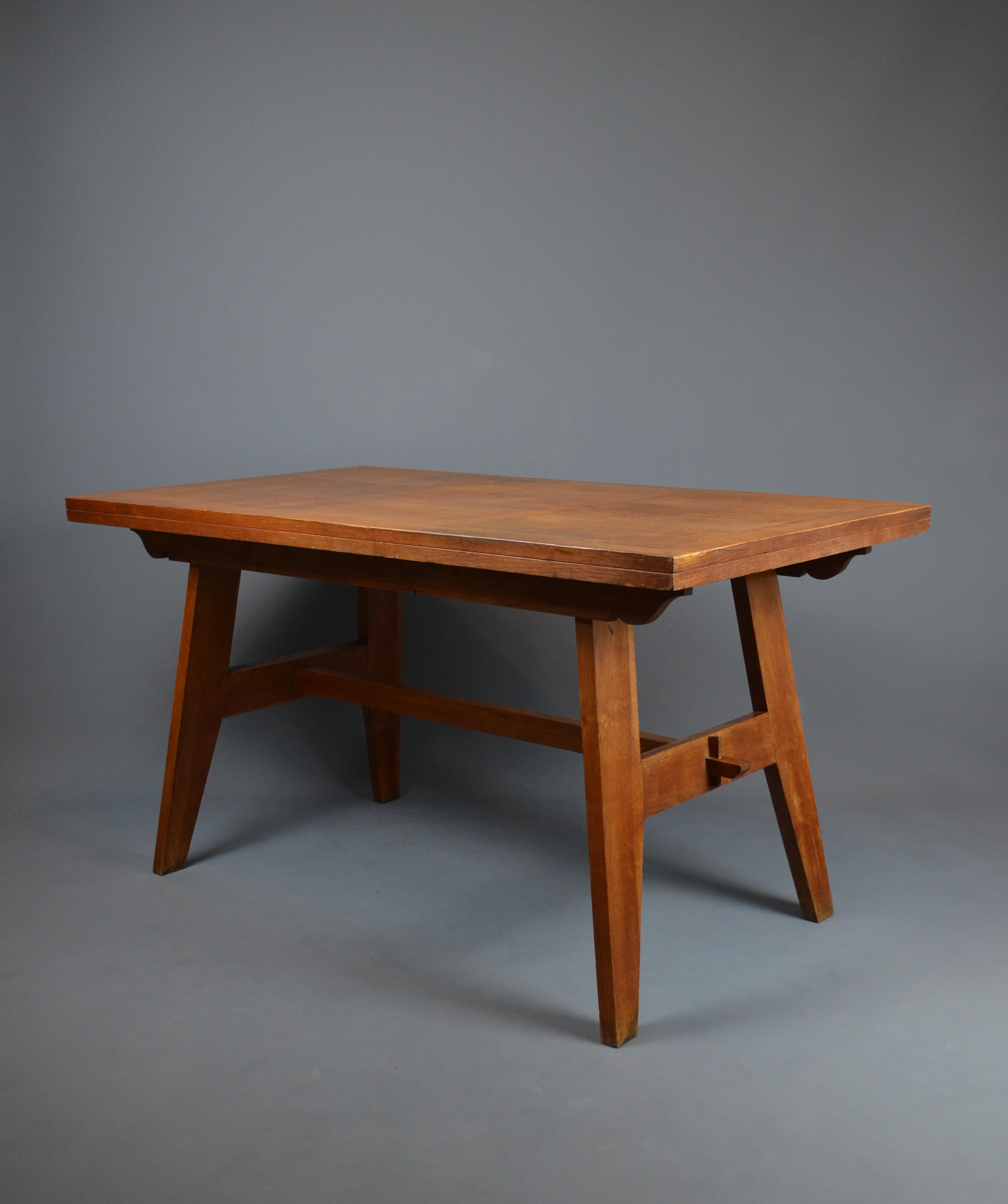 Table de salle à manger, 