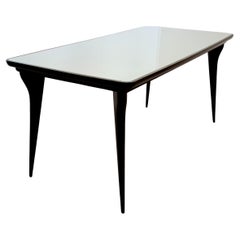 Tavolo da pranzo con piano in vetro verde pallido nello stile di Carlo De Carli, Italia