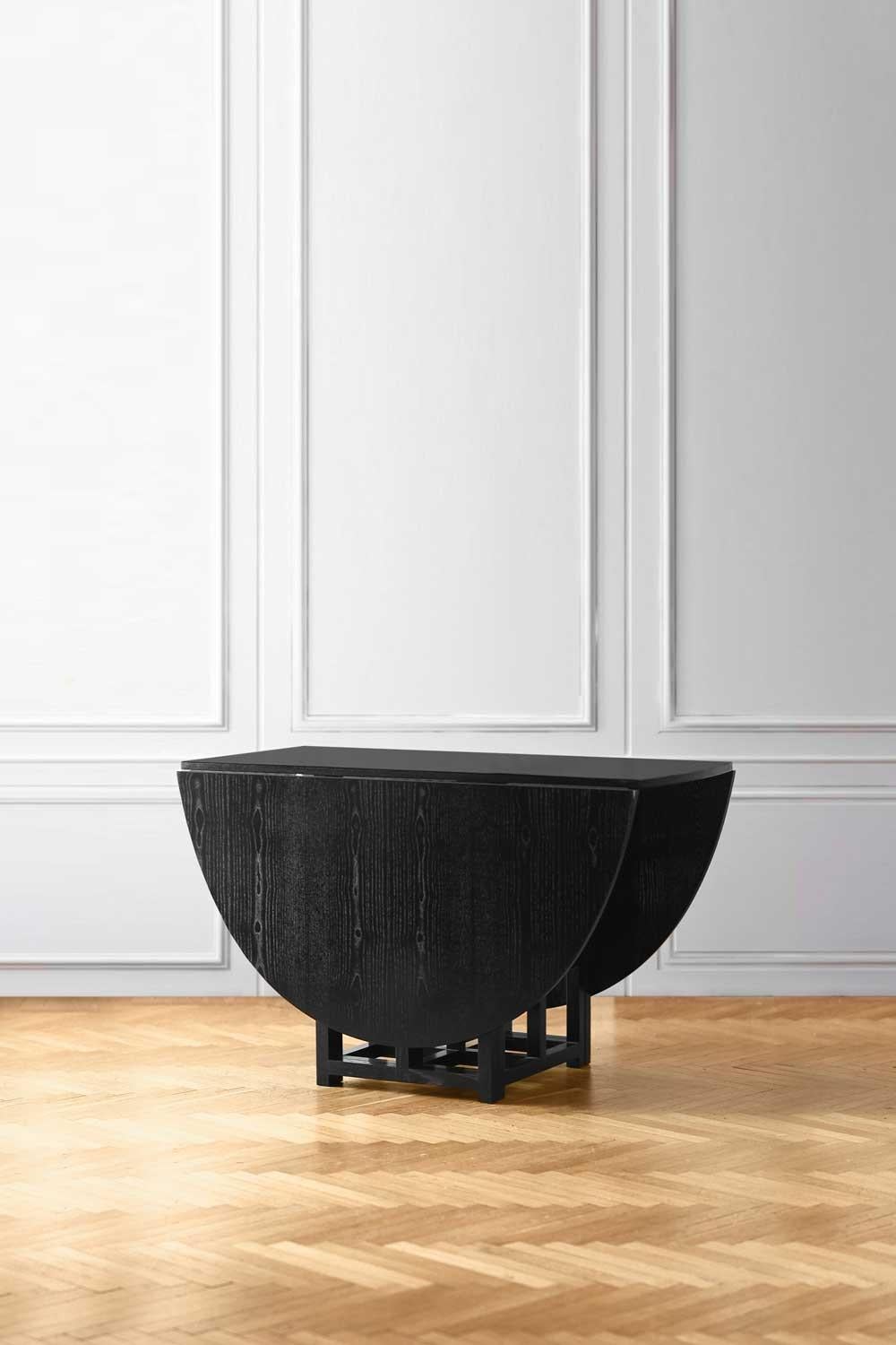 table mackintosh