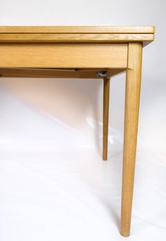 Esstisch aus Eiche mit holländischer Verlängerung von Kaj Winding aus den 1960er Jahren