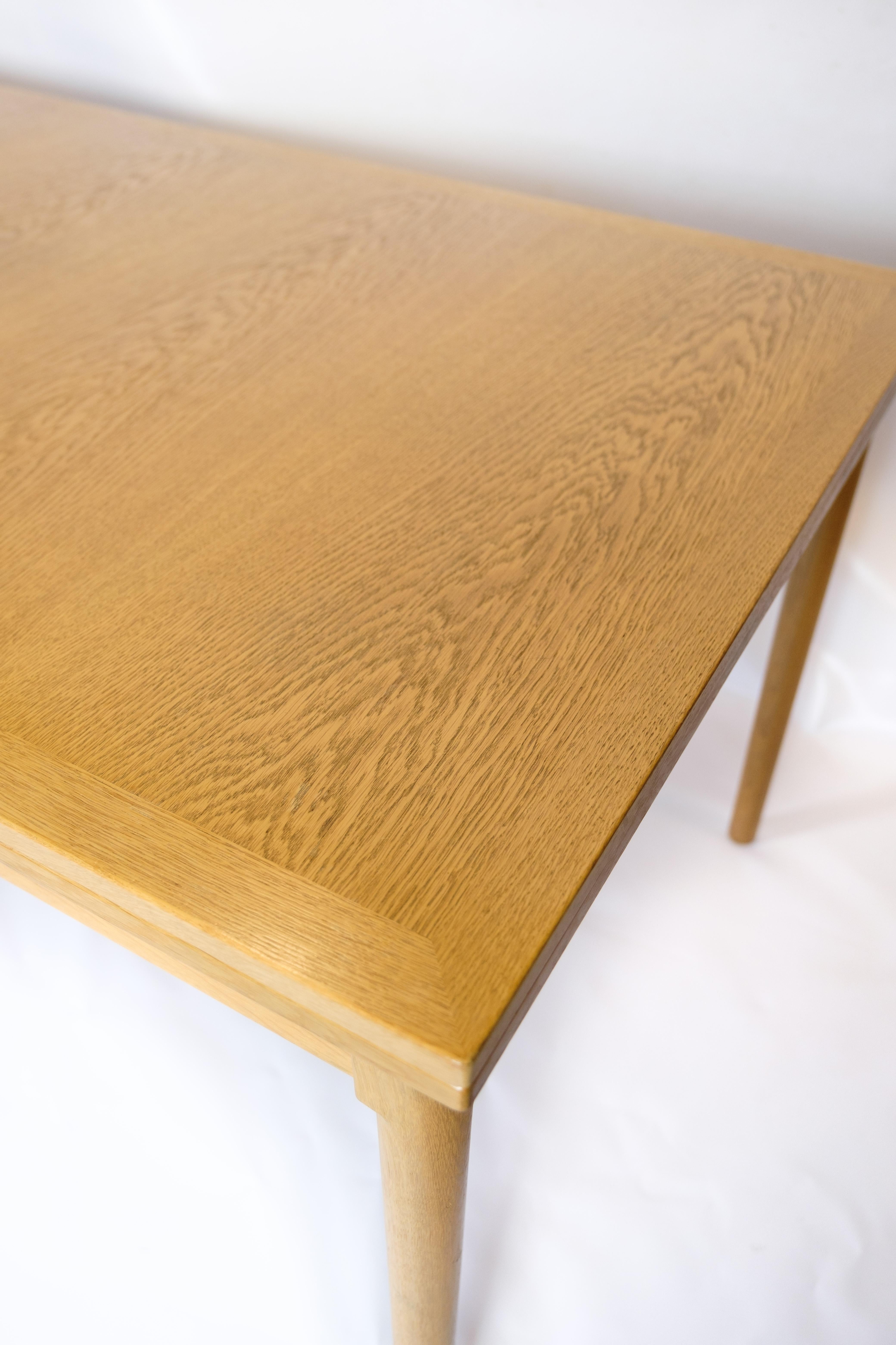 Dining table with Dutch extension, designed by Kaj Winding from the 1960s  In Good Condition For Sale In Lejre, DK