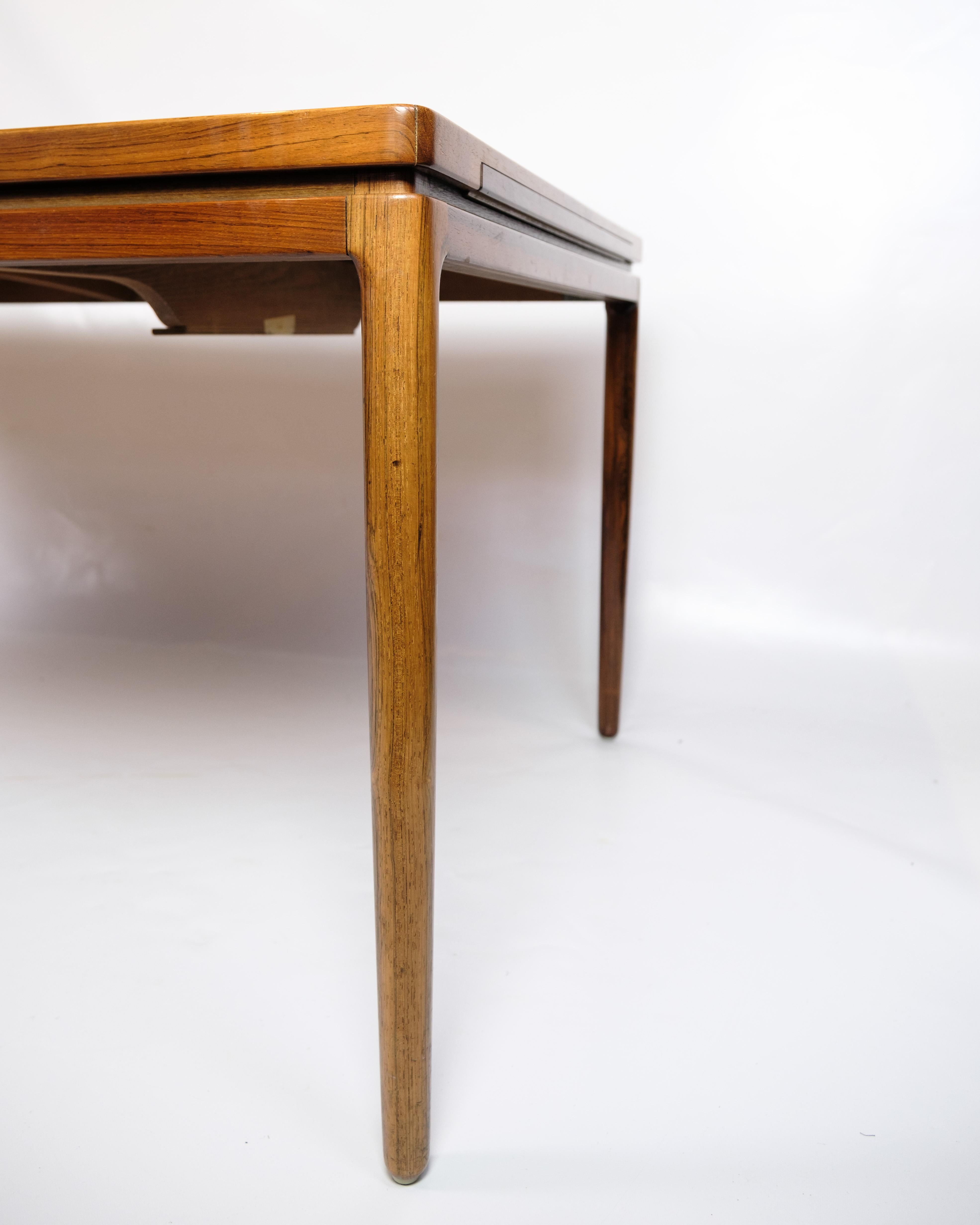 Mesa de comedor extensible de palisandro de Johannes Andersen de los años 60 en venta 2
