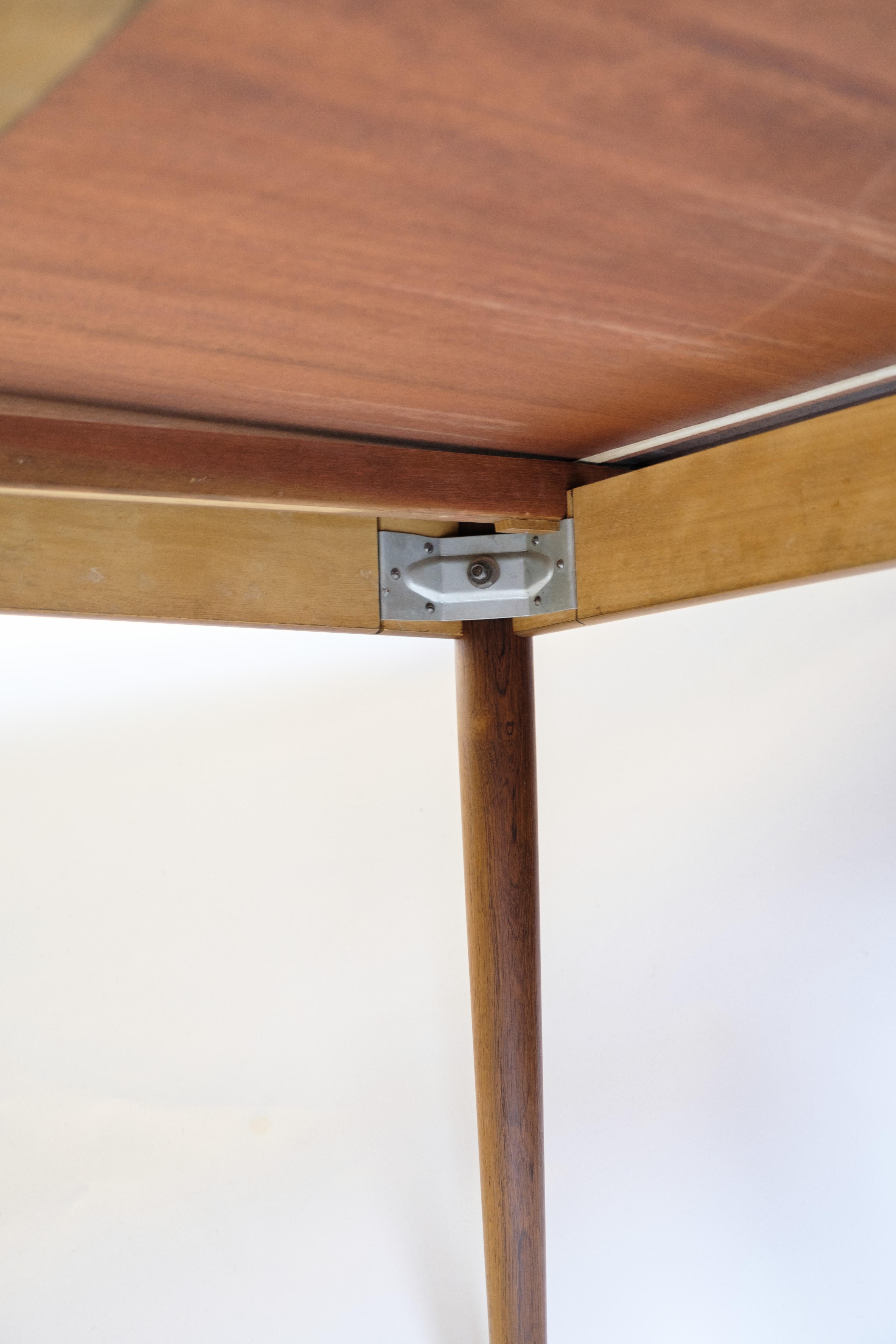 Table de salle à manger avec rallonge en bois de rose, design danois des années 1960 en vente 3