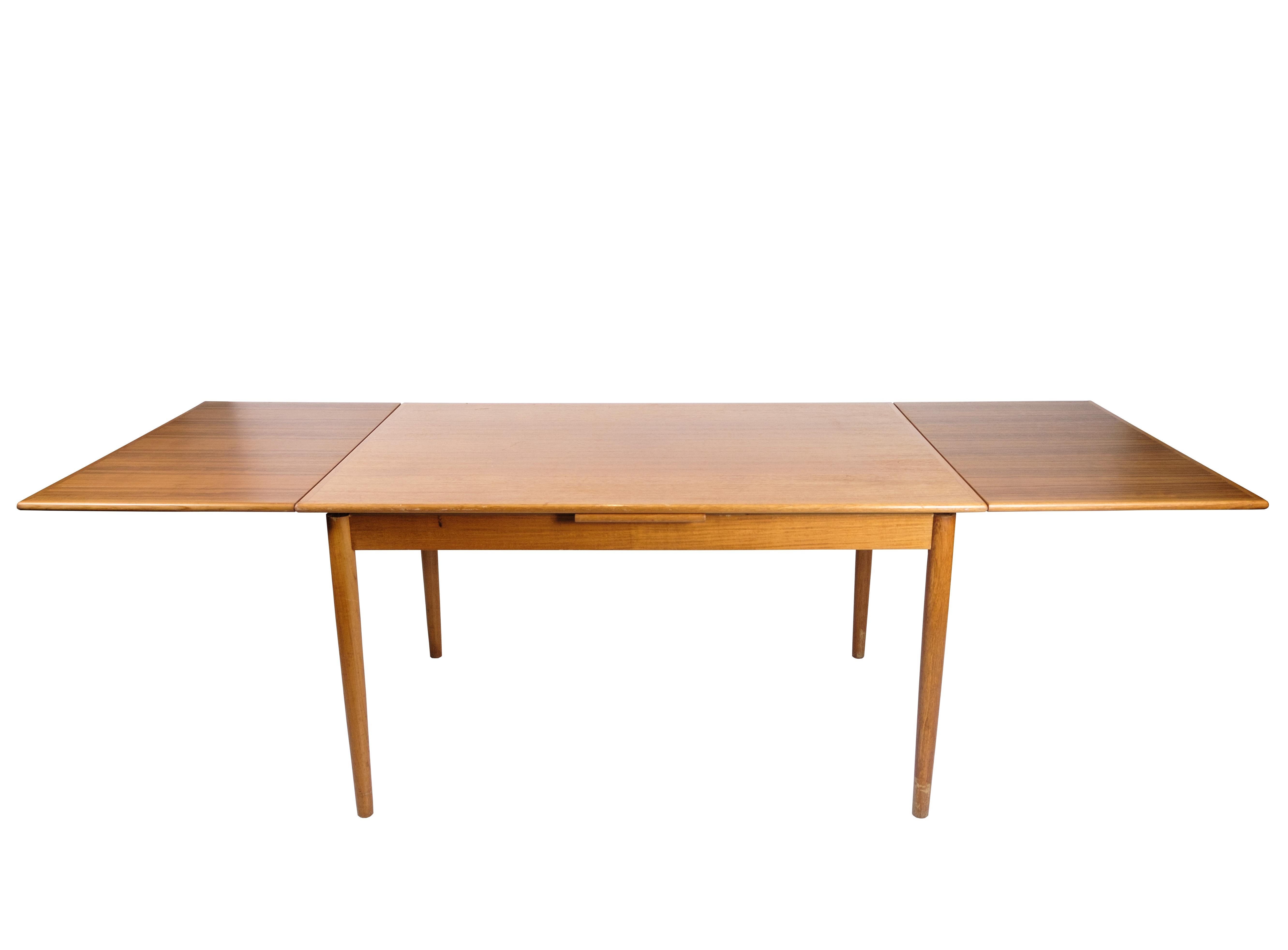 Dining Table With Extension Made In Teak, Danish Design From 1960s In Good Condition For Sale In Lejre, DK