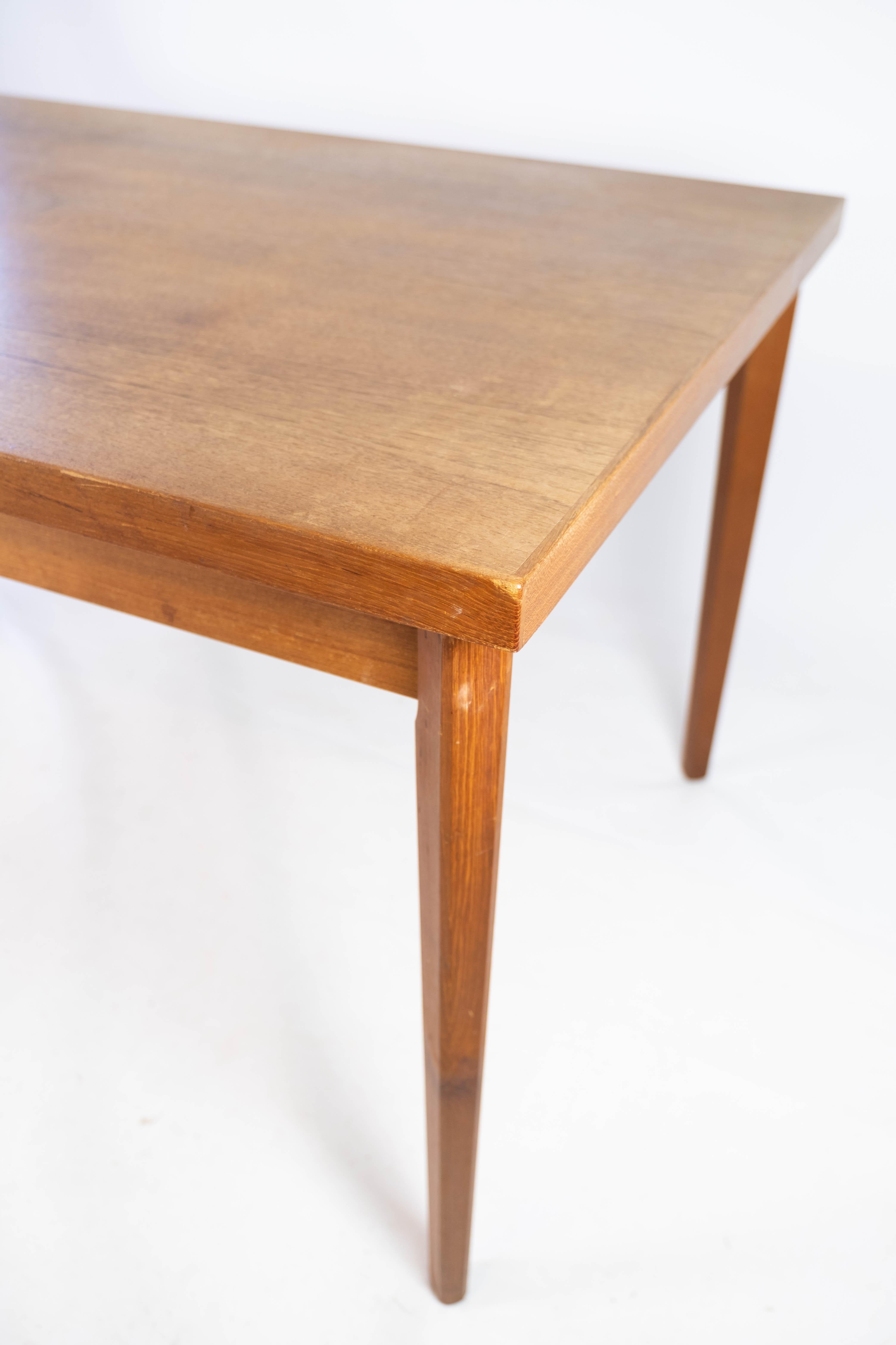 danish extendable table