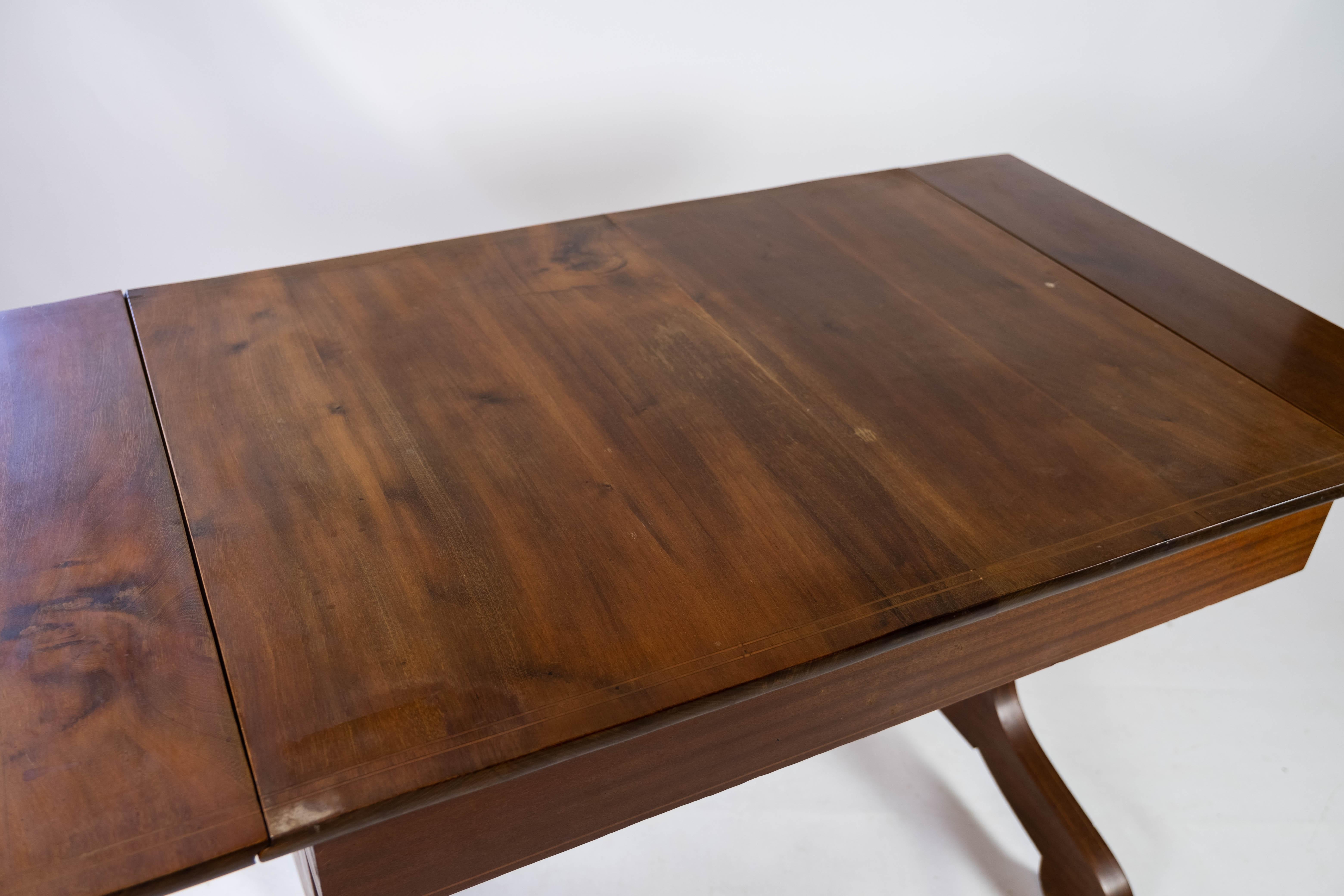 Dining Table with Extensions of Mahogany, 1860s 5
