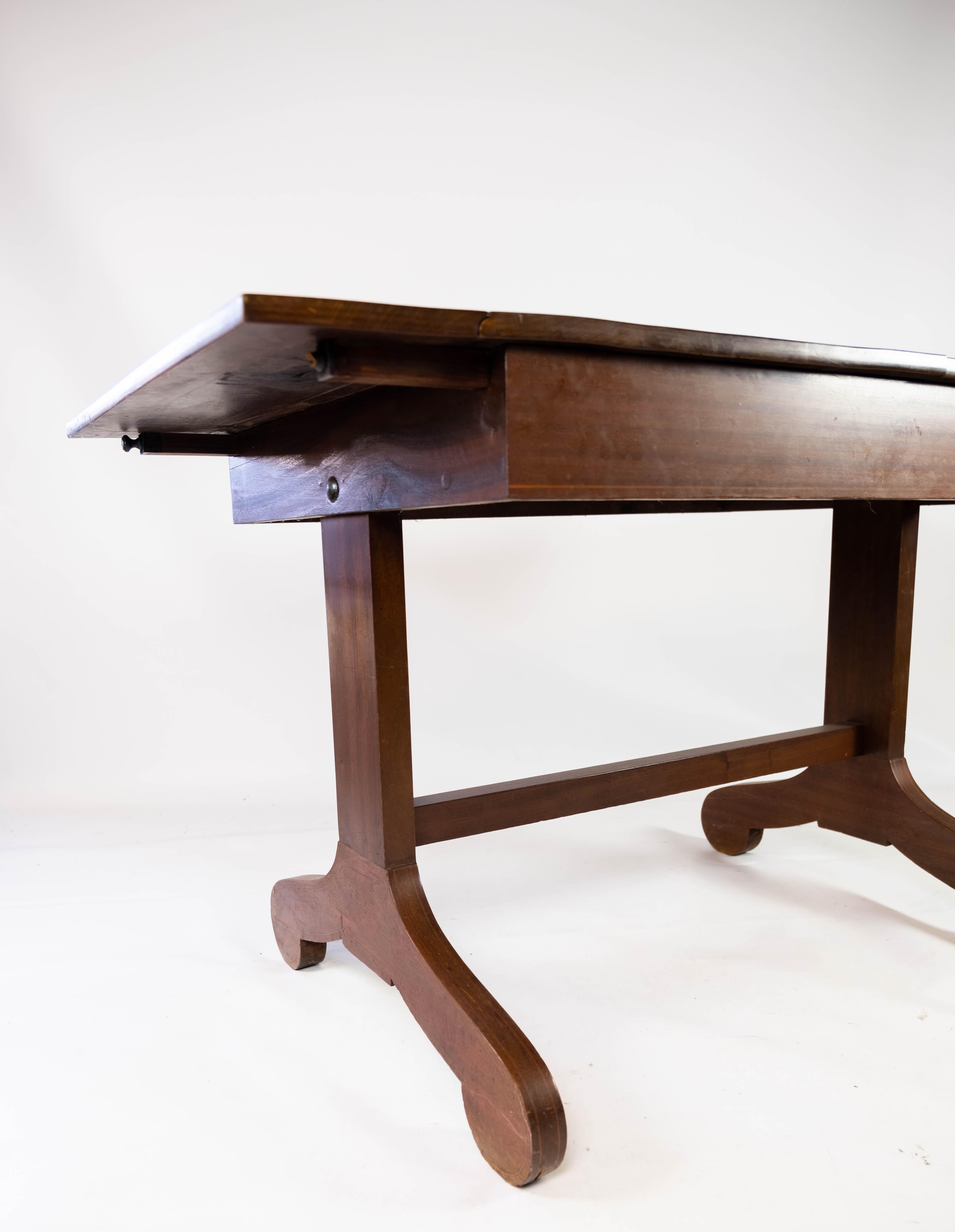 Mid-19th Century Dining Table with Extensions of Mahogany, 1860s
