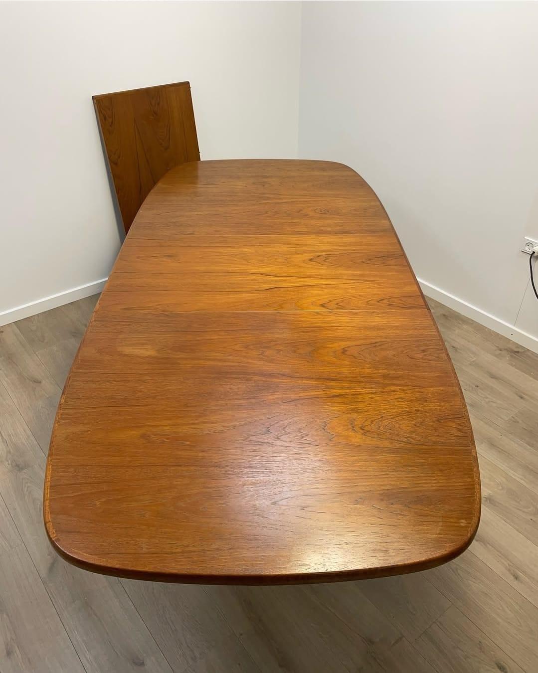 Dining table with extensions, Skovby Møbler, Denmark 1960s 2