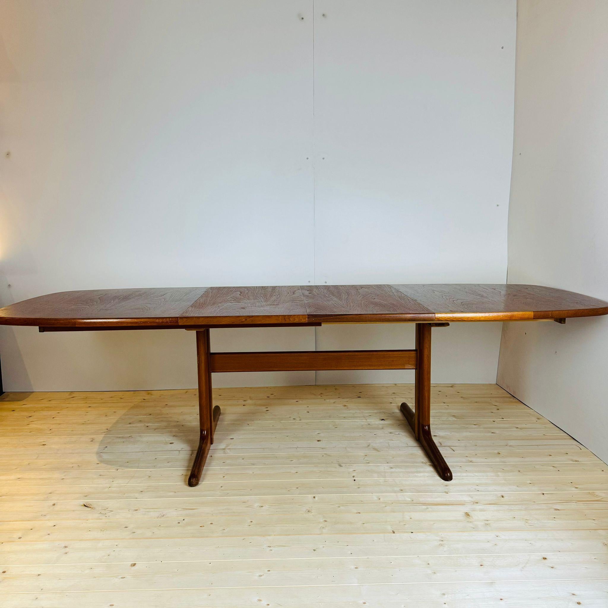 Dining table with extensions, Skovby Møbler, Denmark 1960s 4
