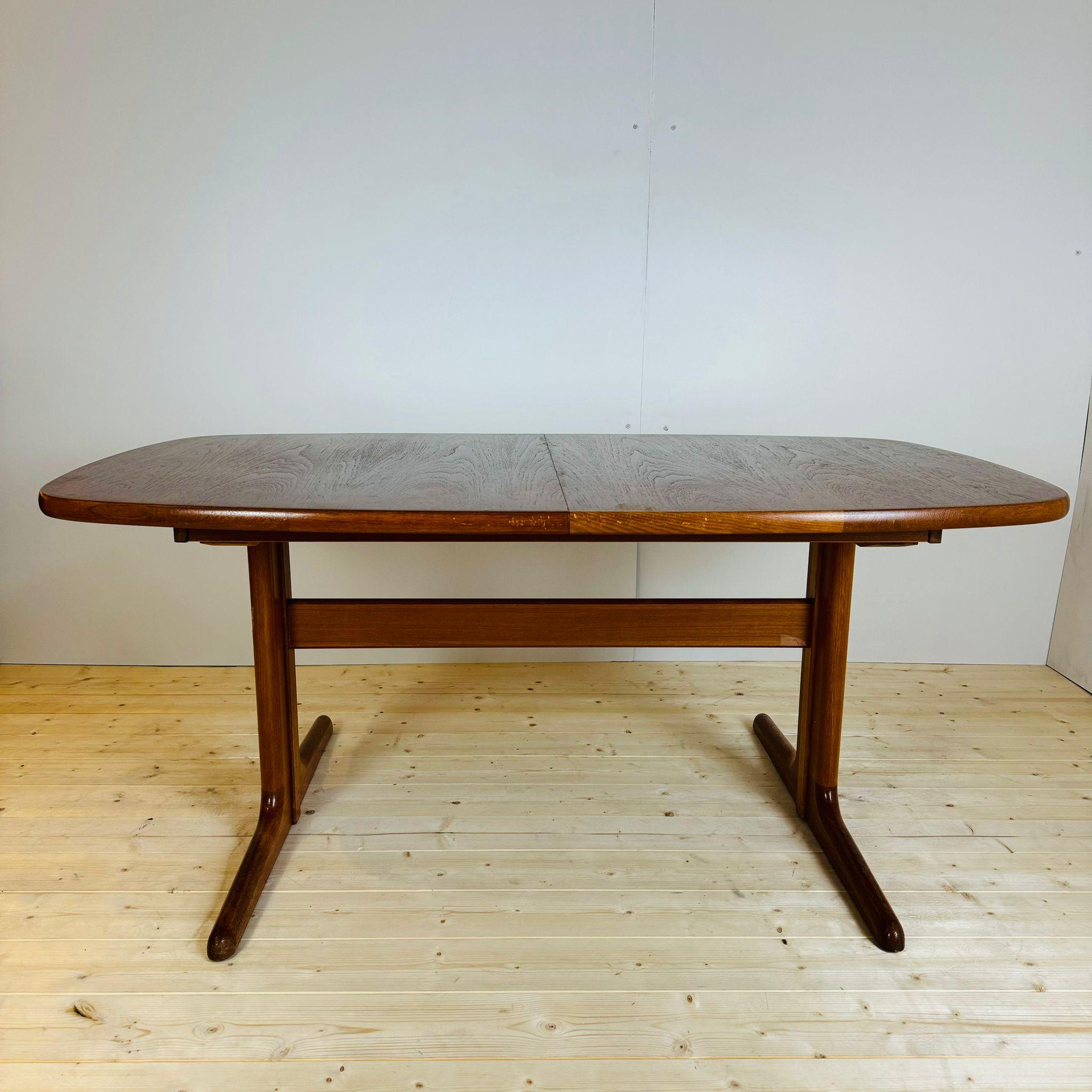 Mid-Century Modern Dining table with extensions, Skovby Møbler, Denmark 1960s