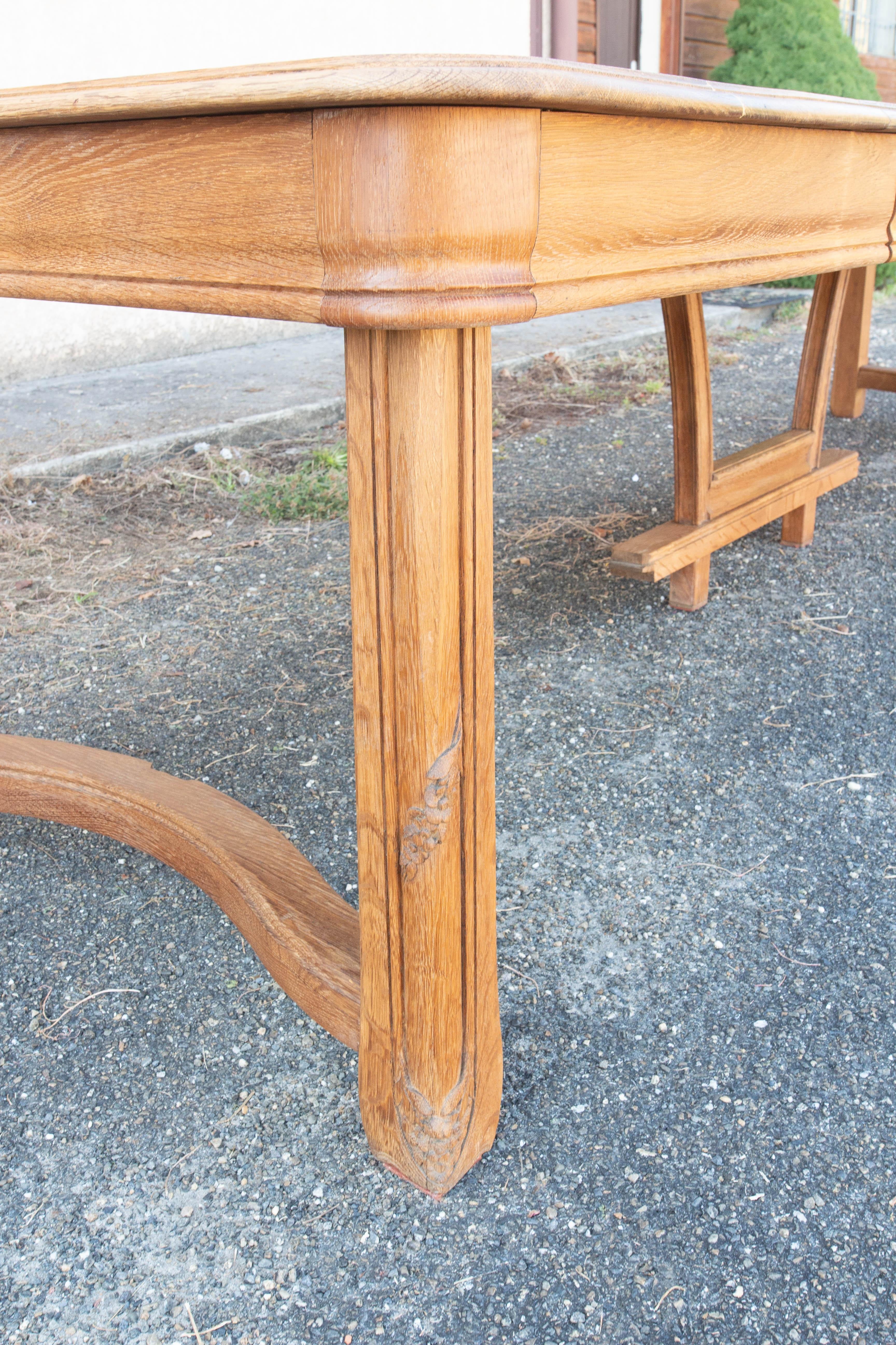 Dining Table with Extentions  Art Nouveau Period, France For Sale 4