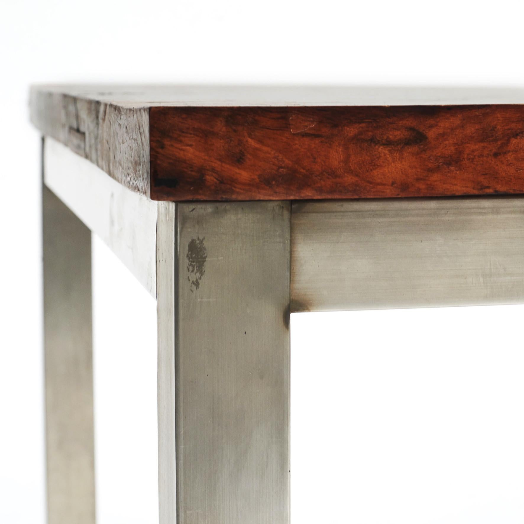 Mesa de Comedor con Tablero de Madera de Narra y Base Cromada Madera dura en venta
