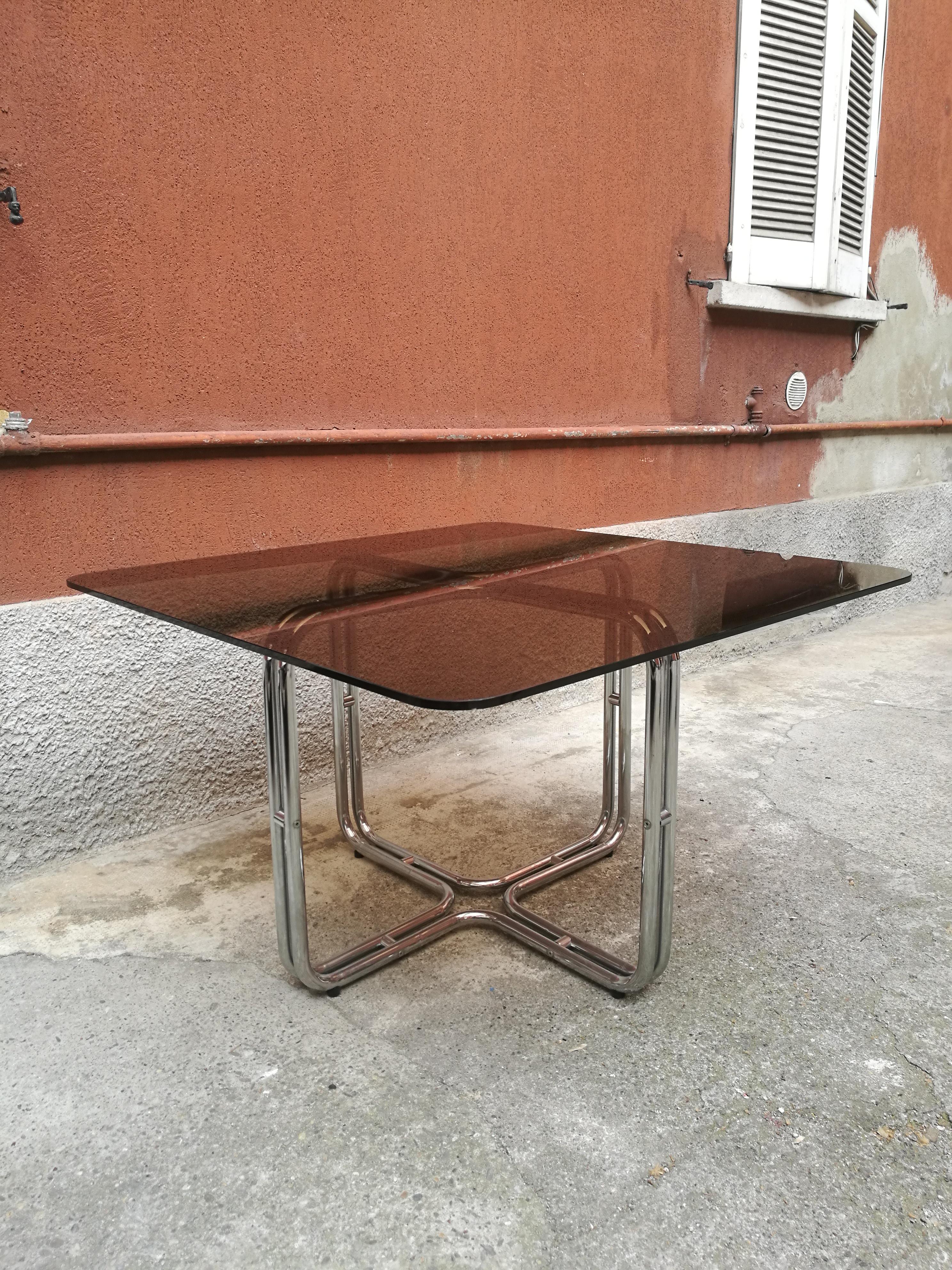 Dining Table with Smoky Glass Top and Chromed Metal Structure from 1970s In Good Condition In MIlano, IT