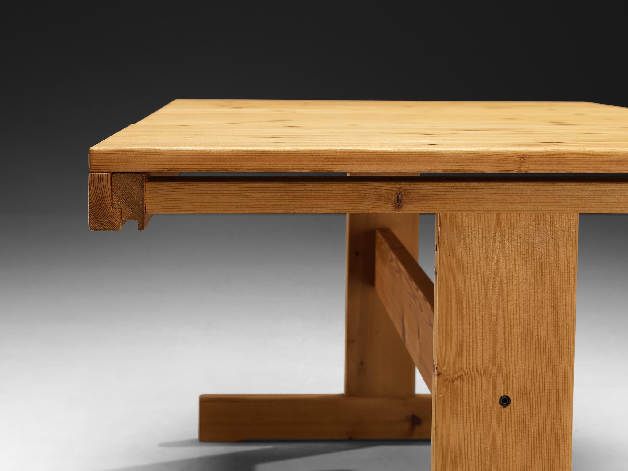 Dining Table with Trestle Base in Solid Pine Wood For Sale 2