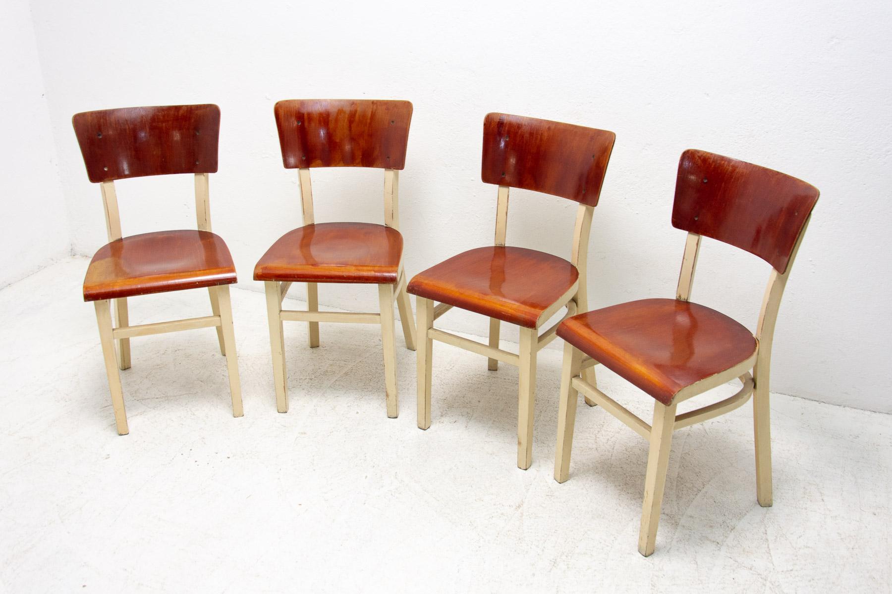 Dining Wooden Chairs, Czechoslovakia, 1950´s, Set of 4 In Good Condition In Prague 8, CZ