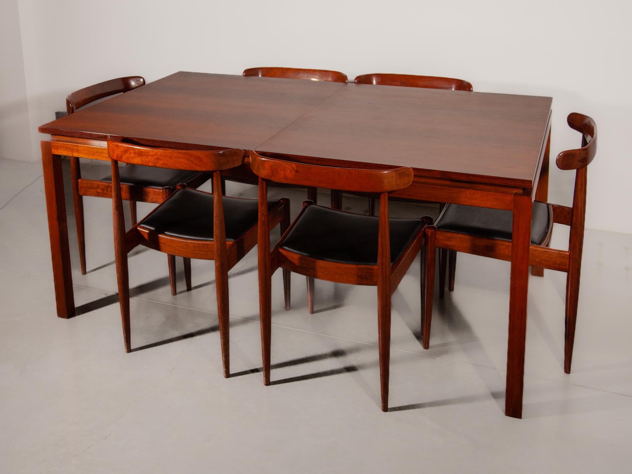 Esszimmer-Set und sechs Stühle von Alfred Hendrickx für Belform, 1960er Jahre (Belgisch) im Angebot