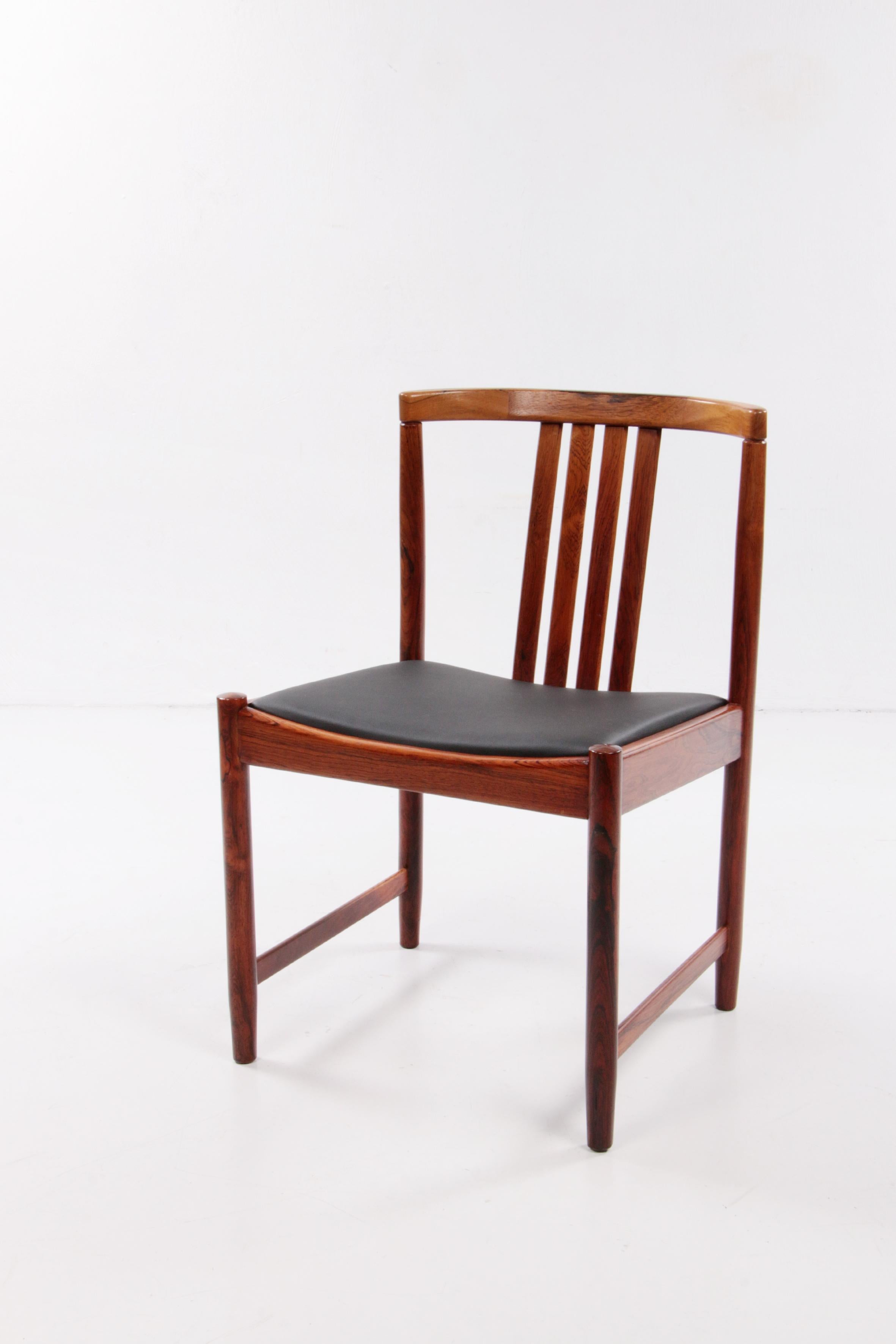 Dinner Chairs Design by Illum Wrapsø 1960 Denmark For Sale 1
