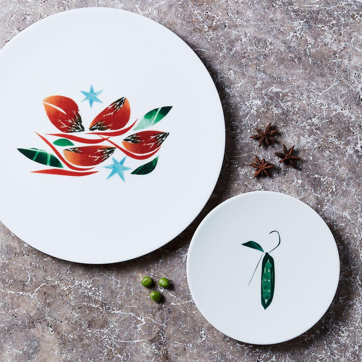 Modern Dinner Porcelain Plate by the French Chef Alain Passard Model 