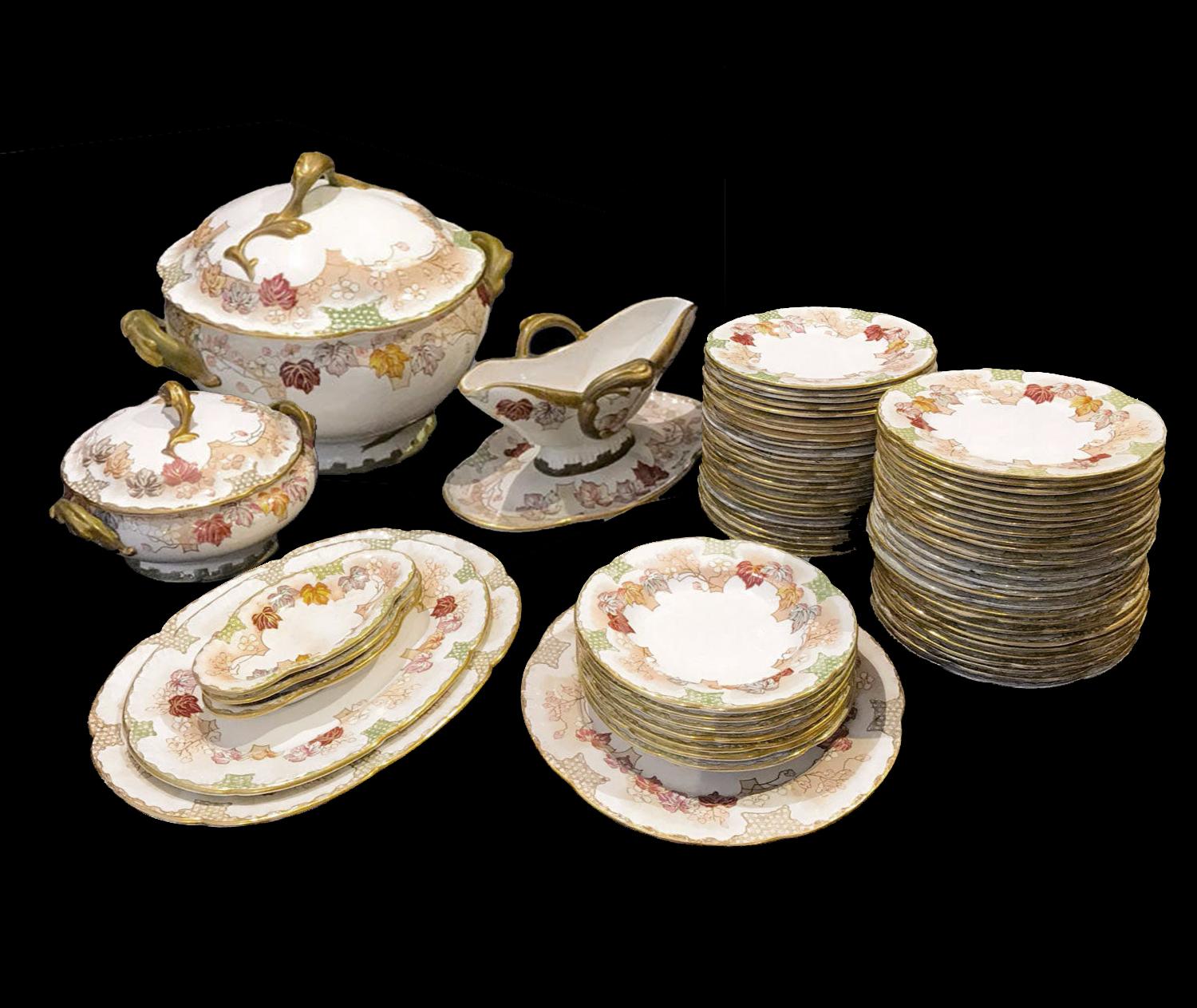 Dinner Service Faience Fine Creil And Montereau Fontainebleau