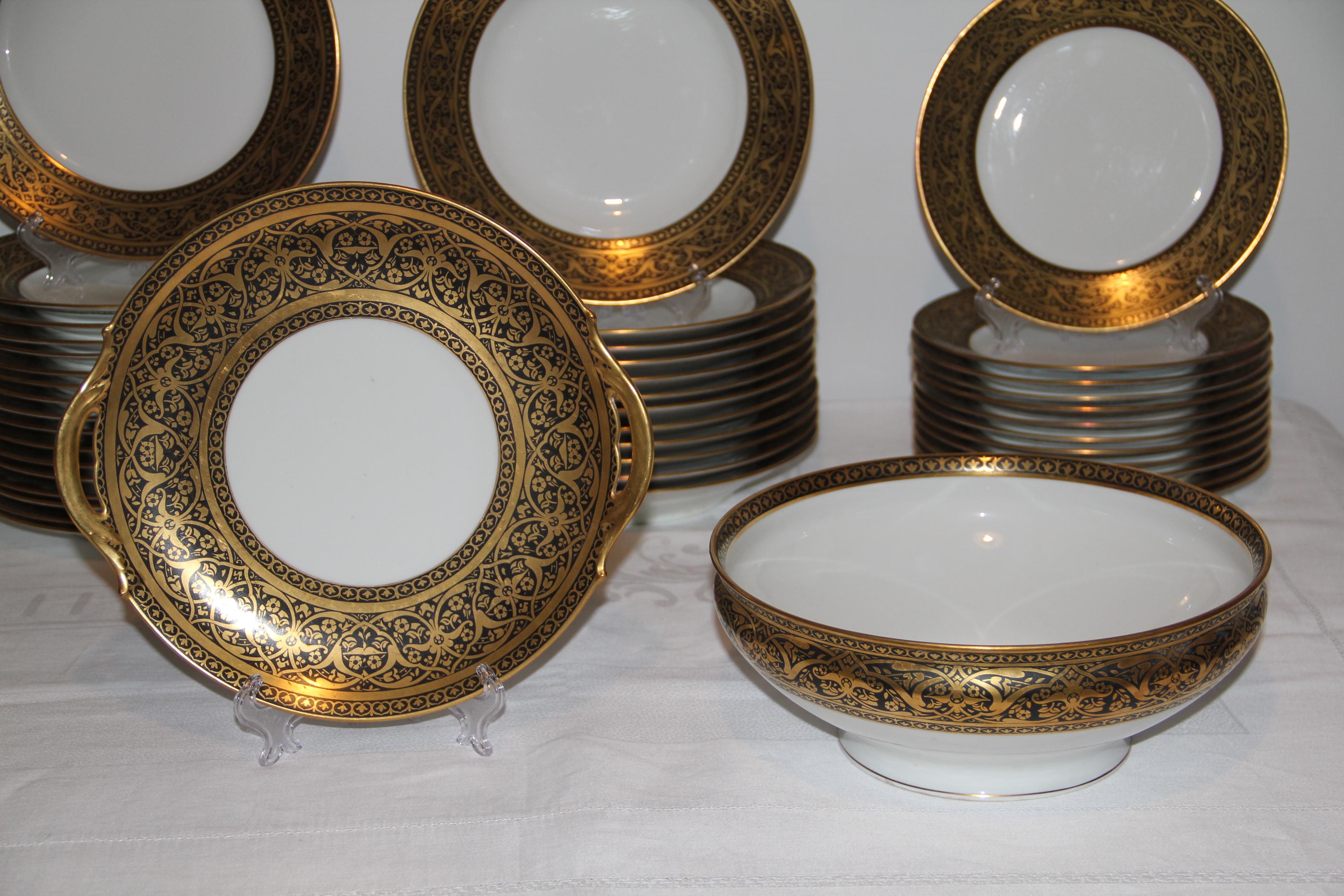 Gilt Dinner Service Signed F Legrand Limoges, 1920 For Sale