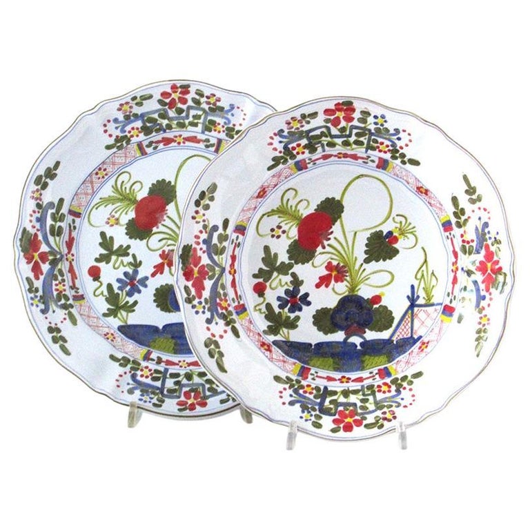Geschirrset für 6 Personen (12-teilig) aus italienischer, handbemalter Majolika-Fayence im Angebot bei 1stDibs Deutschland