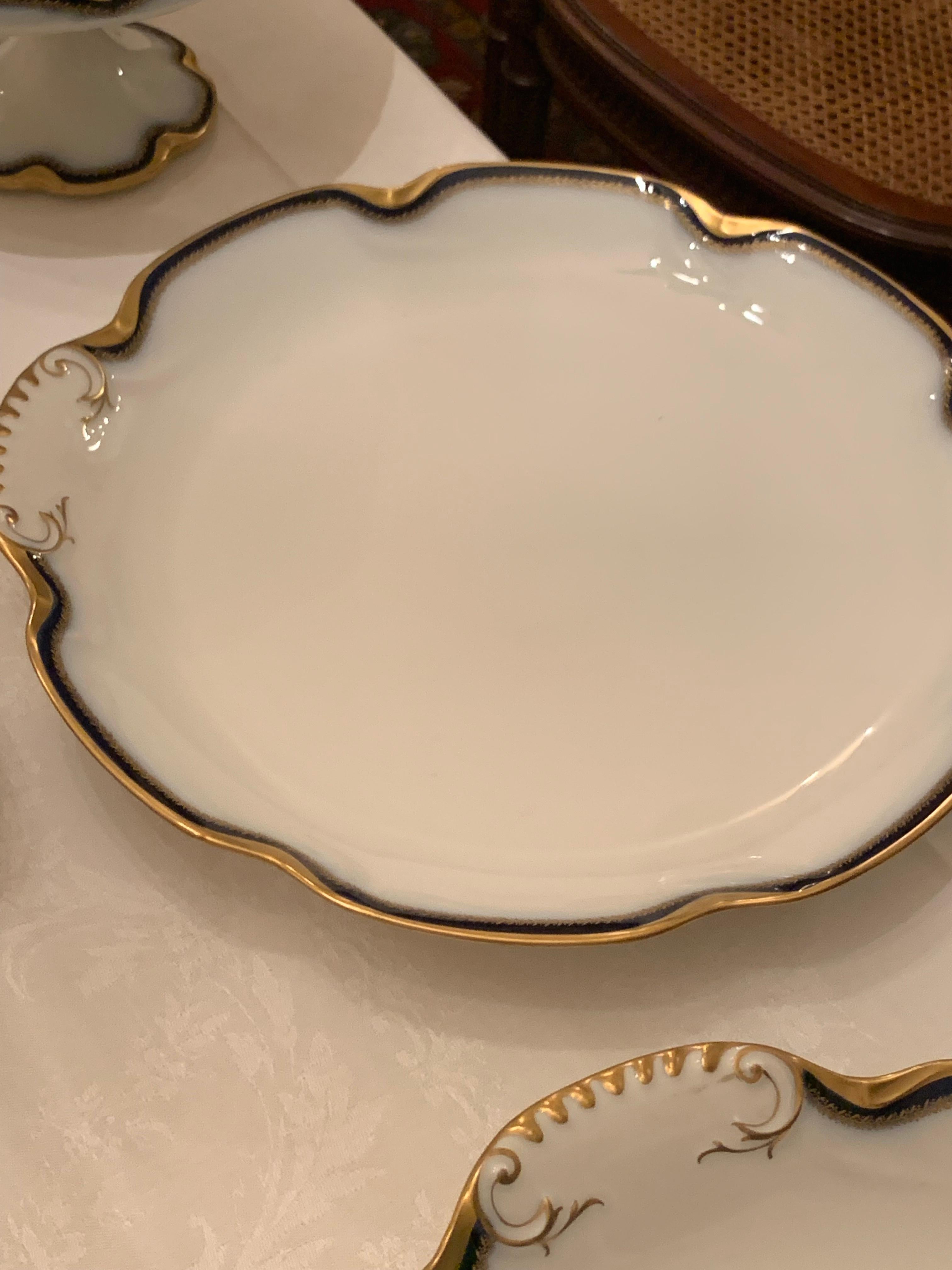 Early 20th Century Dinner set limoges porcelain by Theodore Haviland For Sale