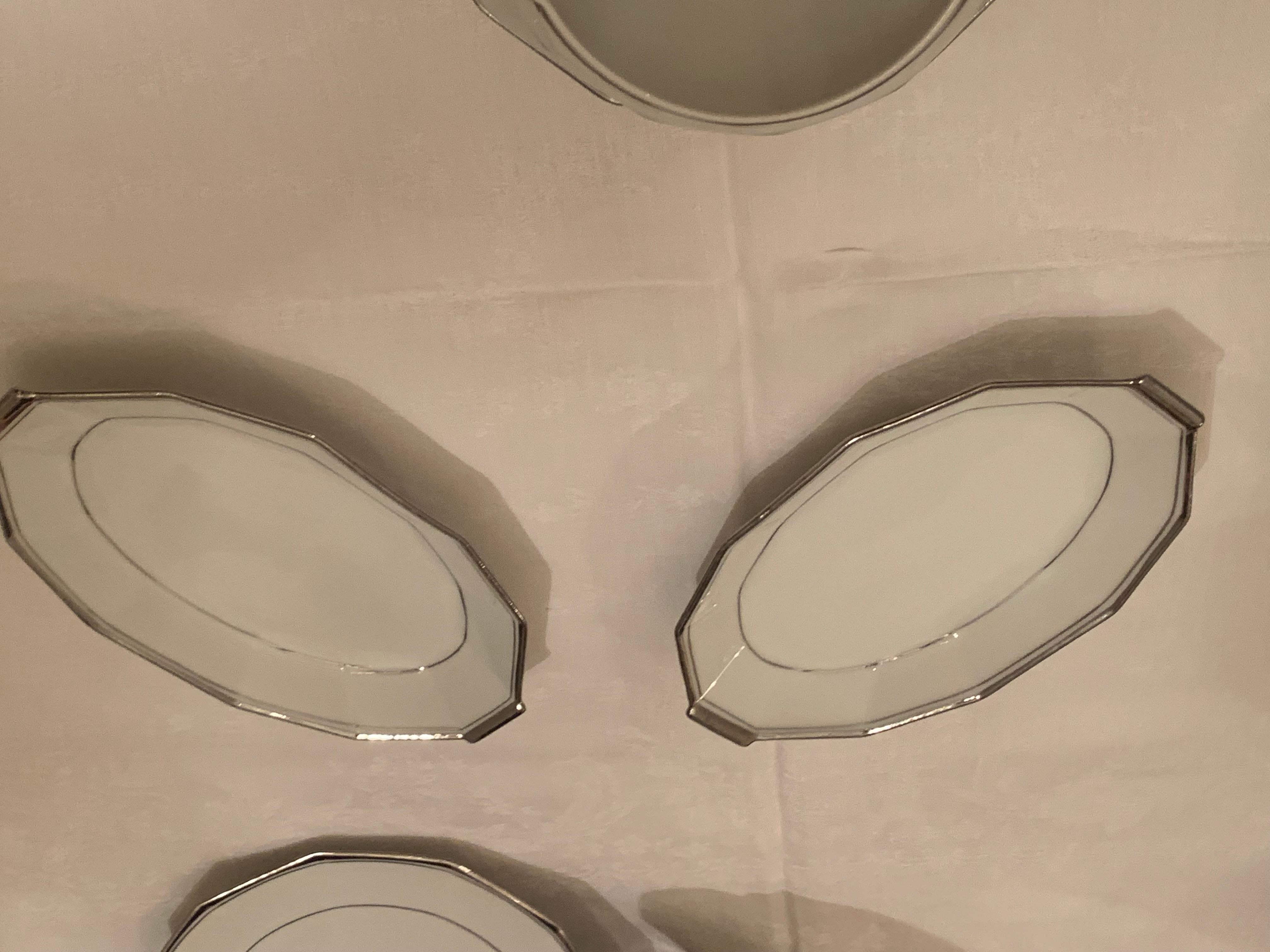 French Dinner set porcelain limoges modern style For Sale